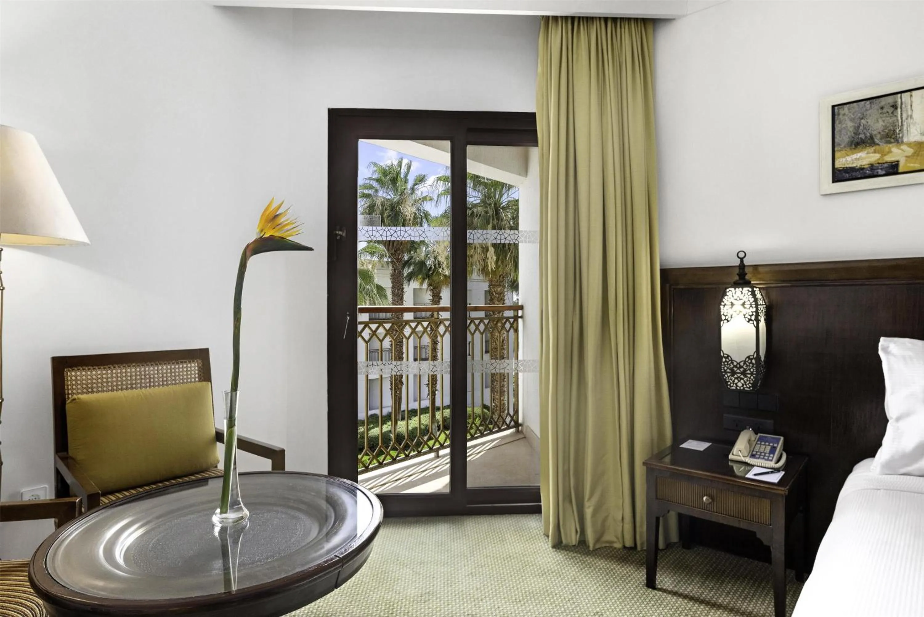 View (from property/room), Bed in Hilton Luxor Resort & Spa