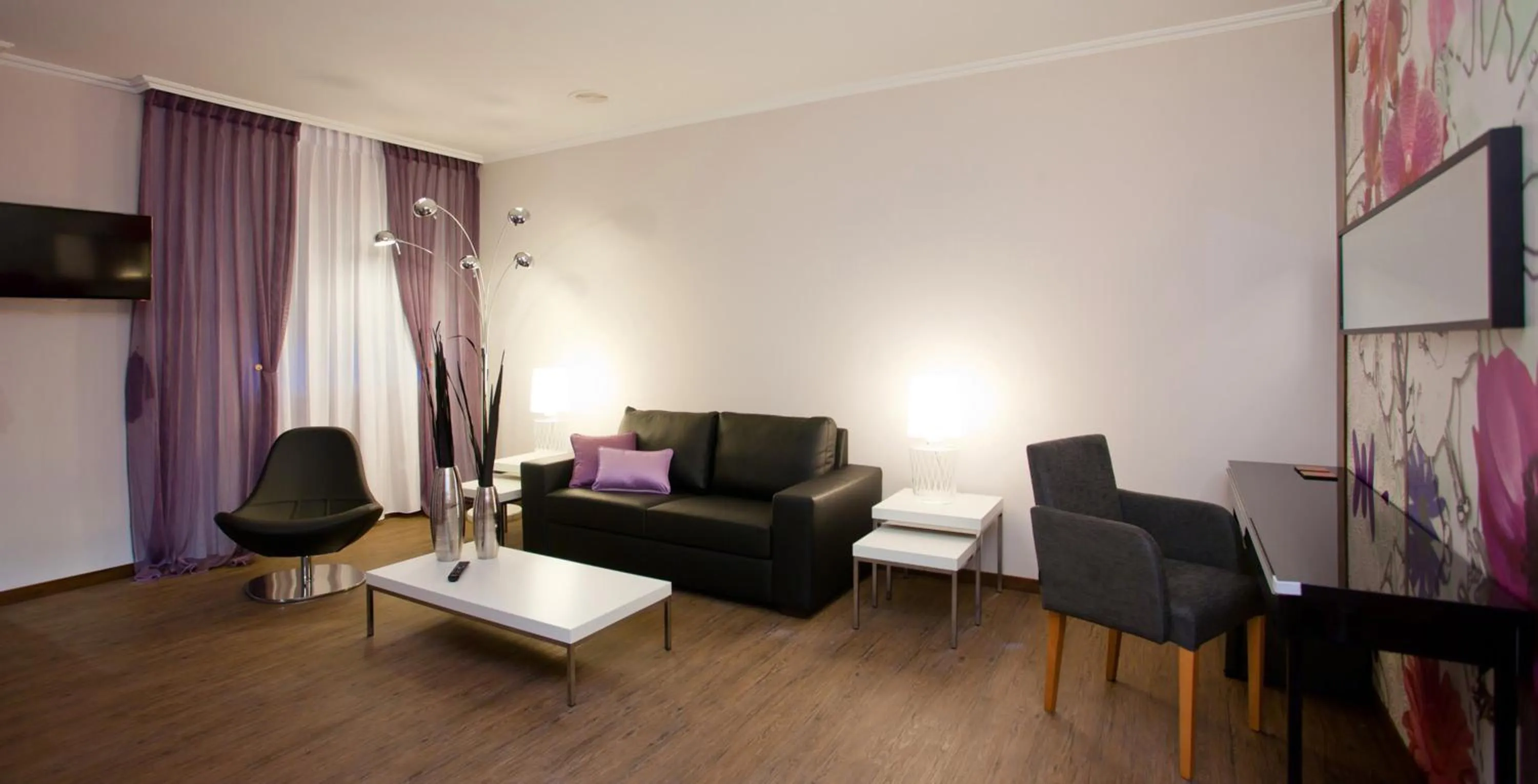 Living room in Hotel Palacio de Cristal