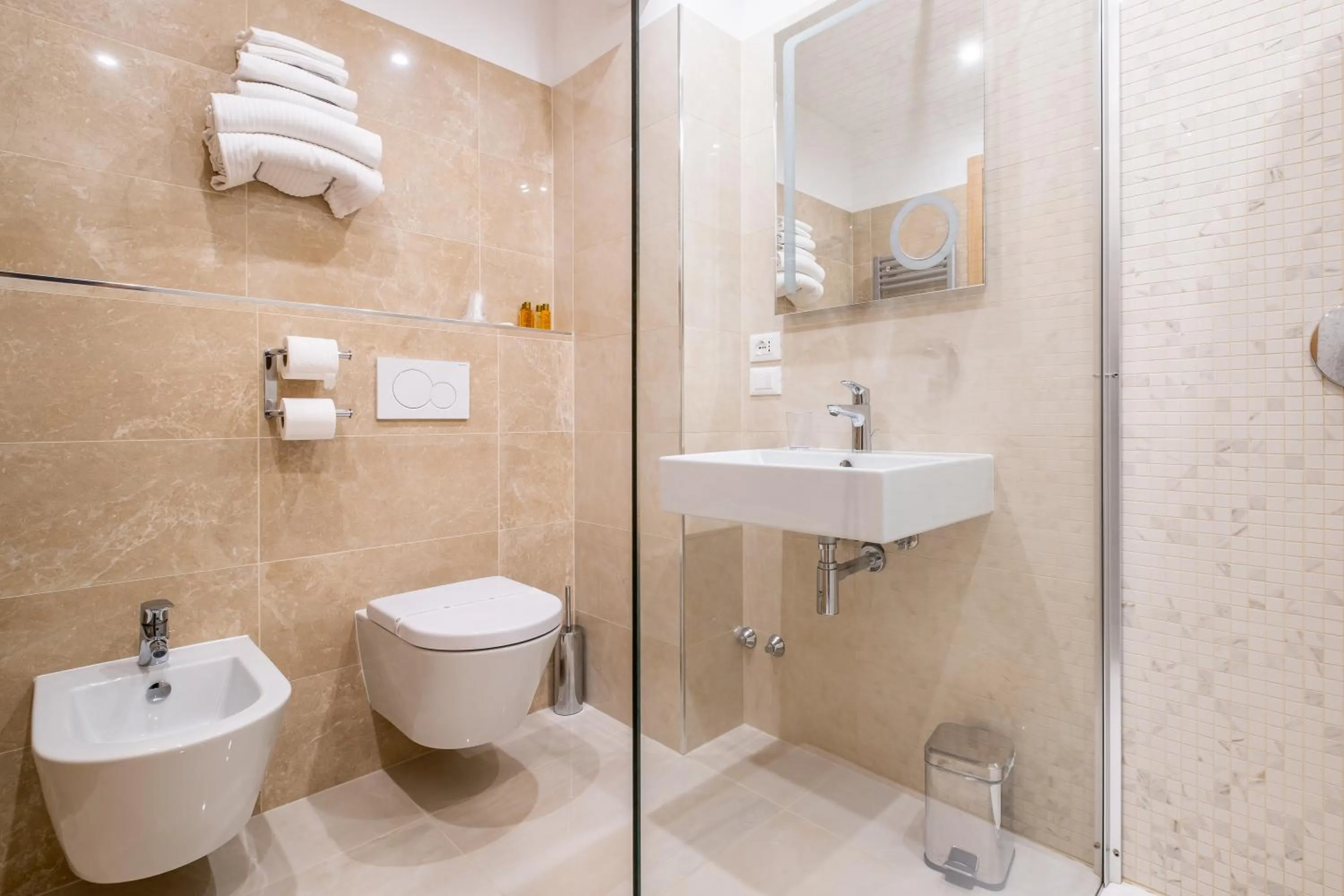 Bathroom in Hotel Mare