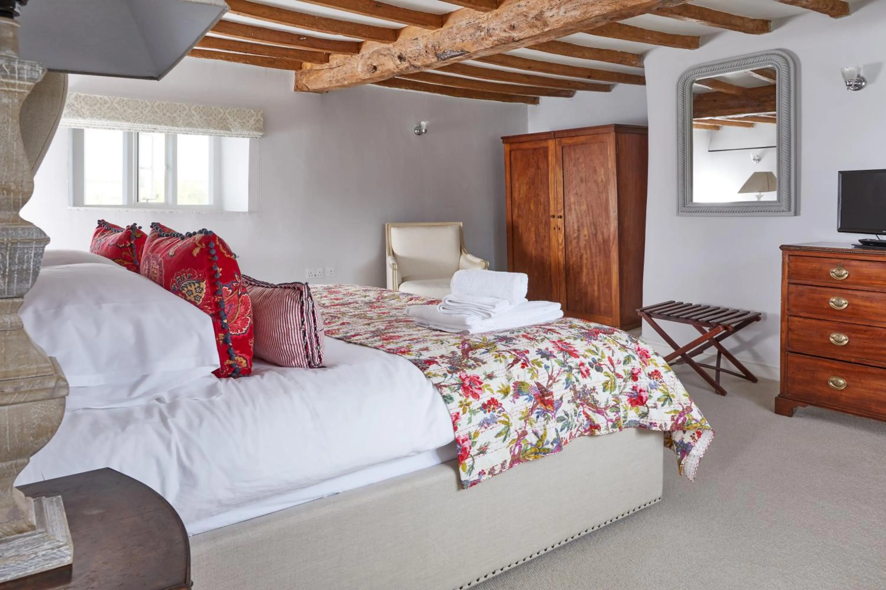 Bed in The George Inn