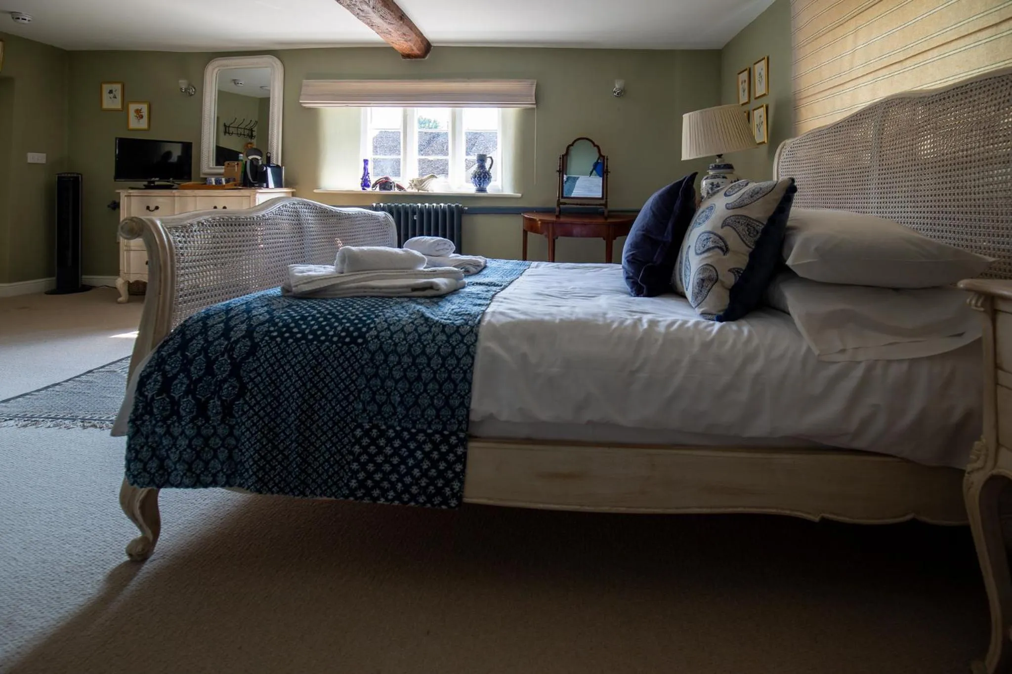 Bed in The George Inn