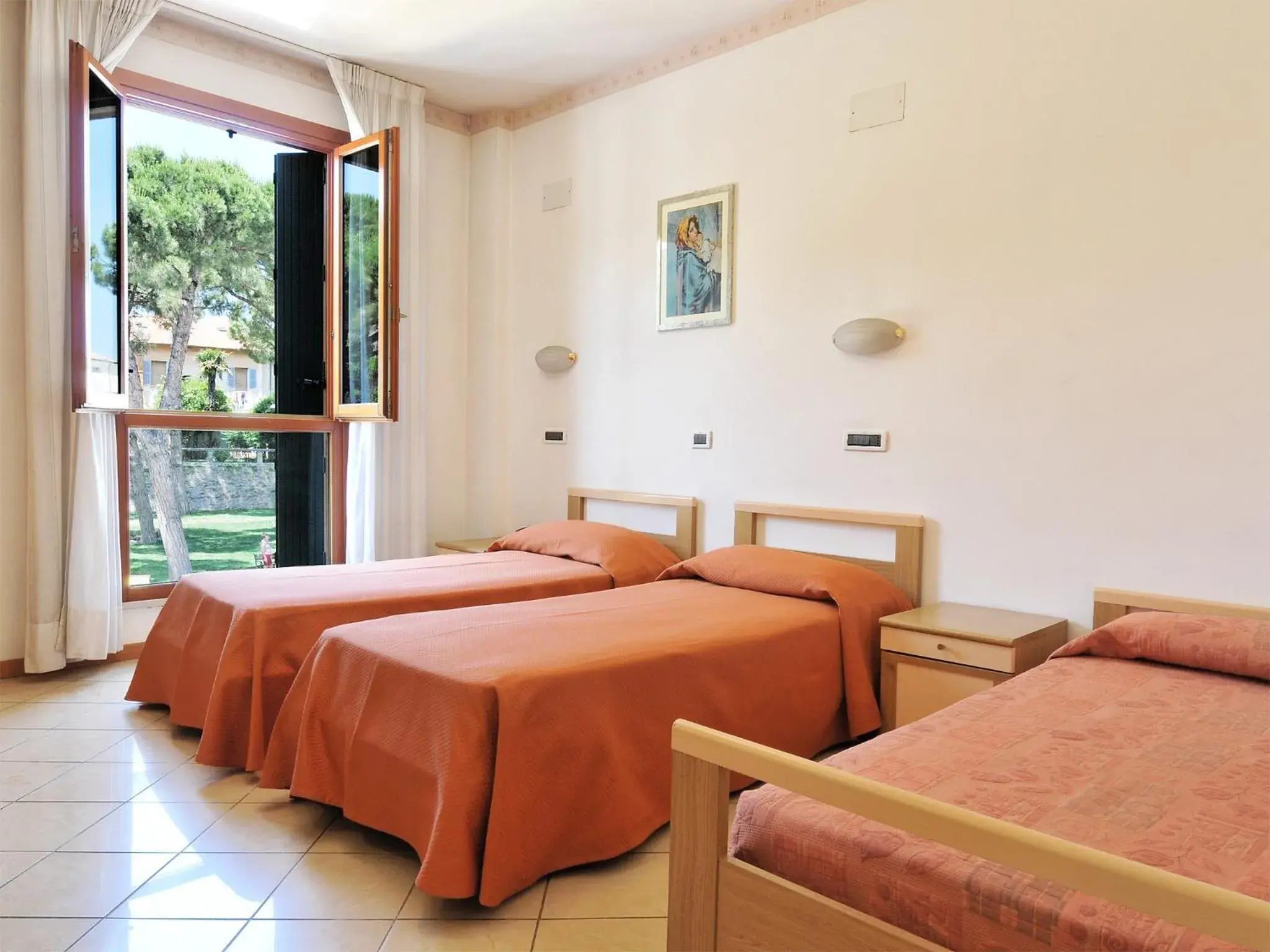 Quadruple Room in Albergo Bice Quadruple Room in Albergo Bice