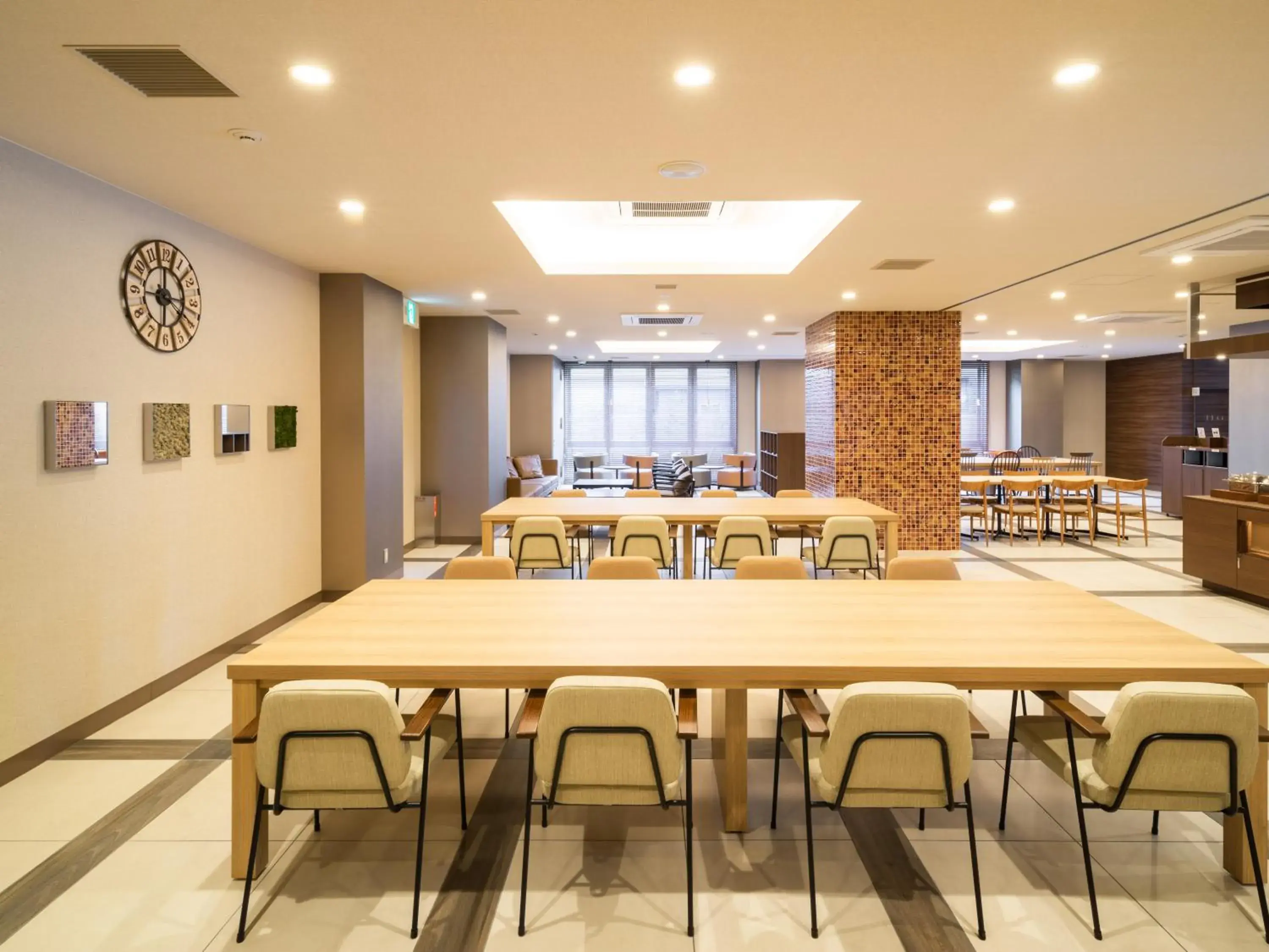 Lounge or bar in Super Hotel Saitama Kawagoe Lounge or bar in Super Hotel Saitama Kawagoe