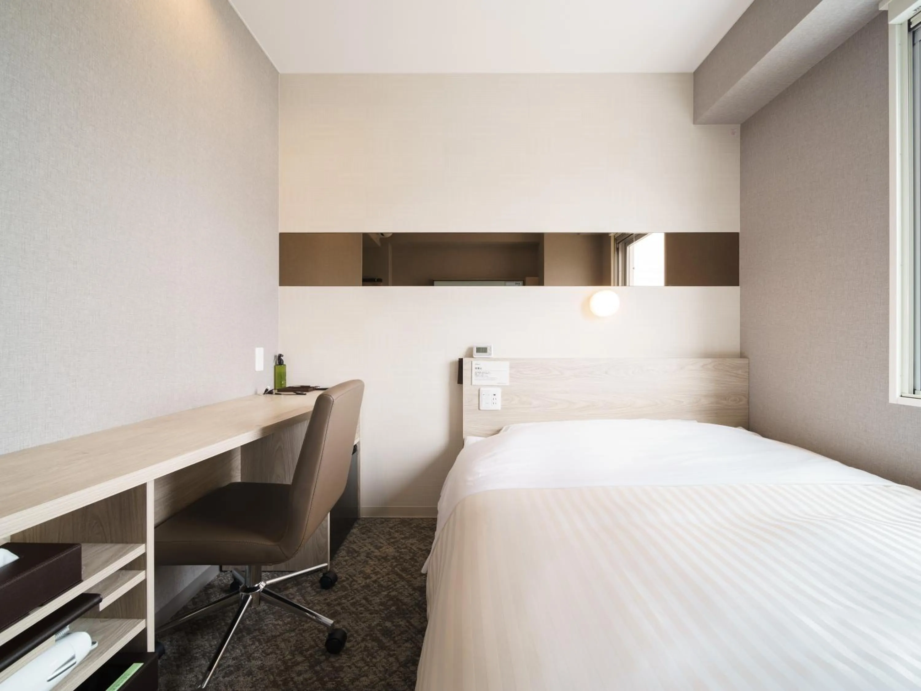 Bedroom, Bed in Super Hotel Saitama Kawagoe