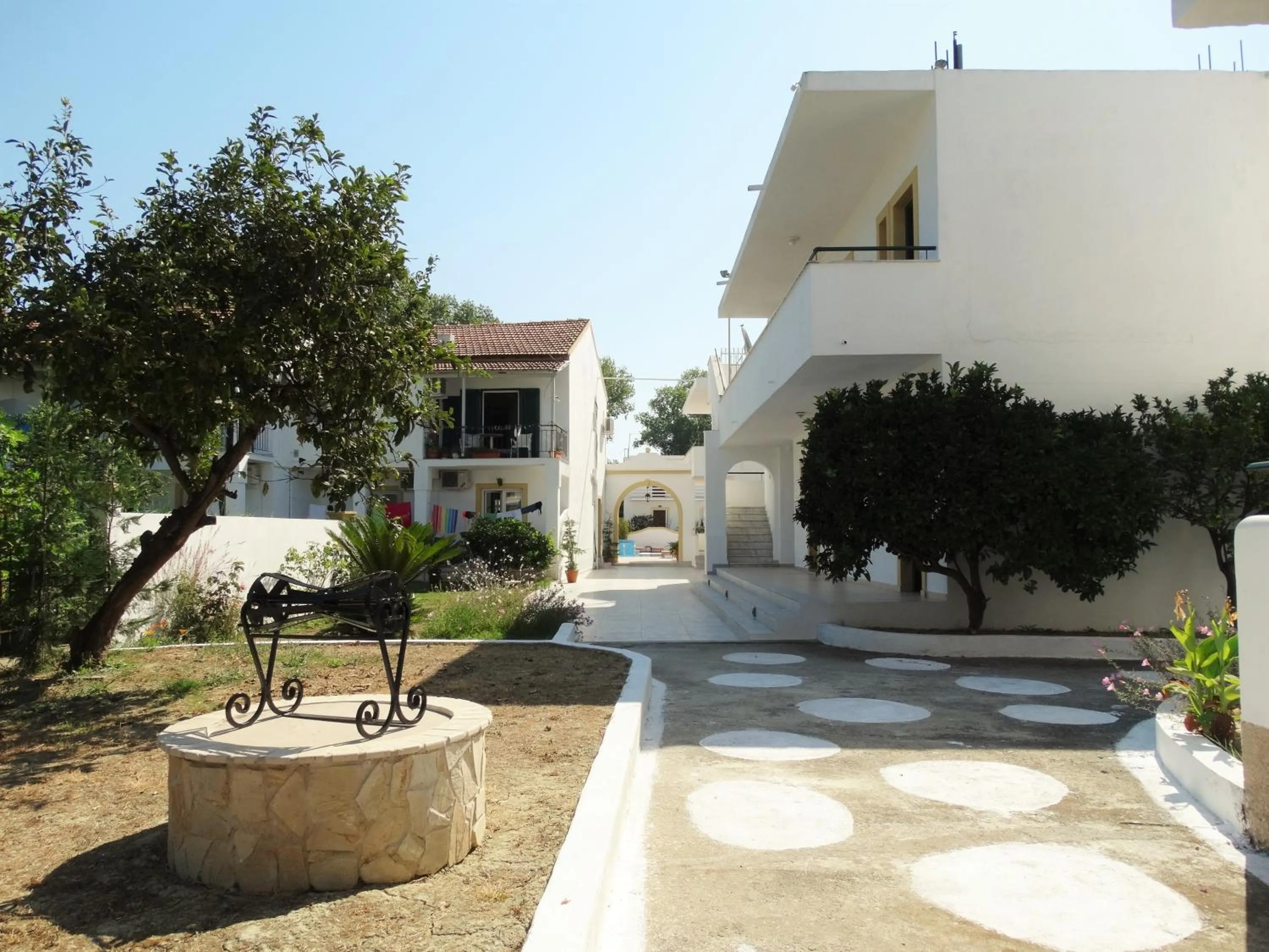 Property building in Oasis Beach Club