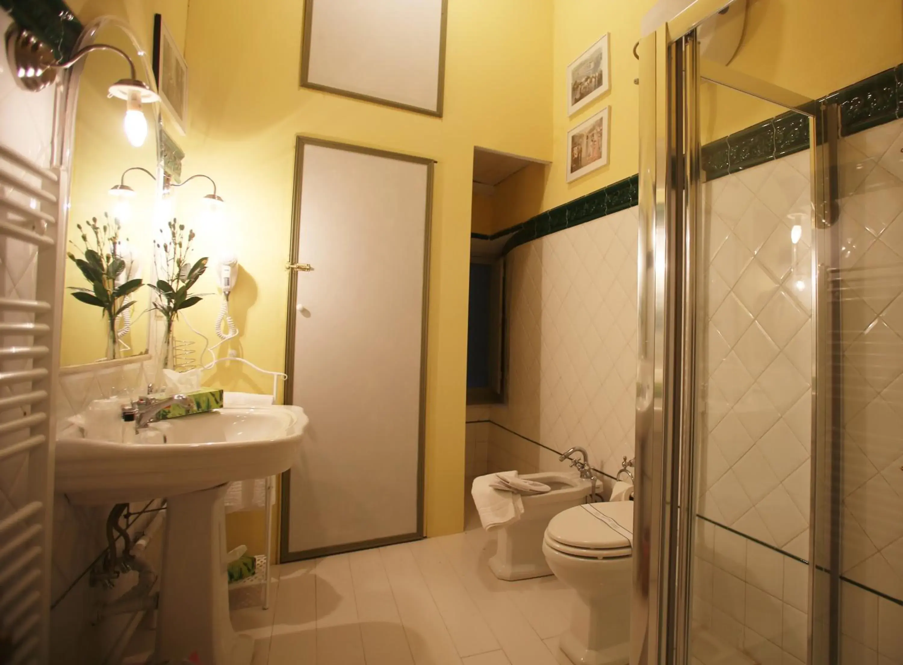 Double or Twin Room with Private External Bathroom in B&B Le Aquile Double or Twin Room with Private External Bathroom in B&B Le Aquile
