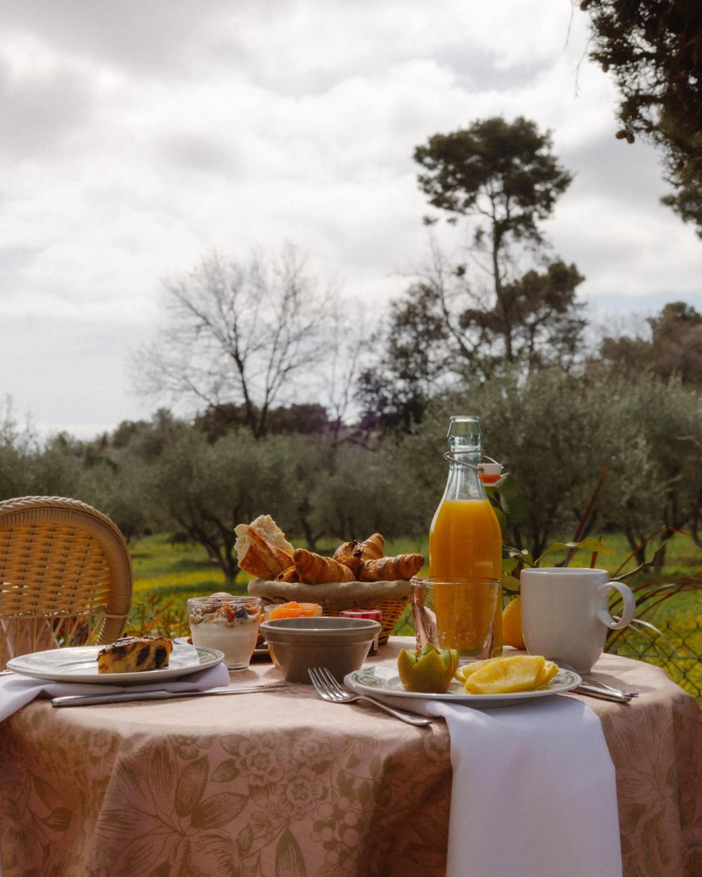 Breakfast in Hotel Les Messugues