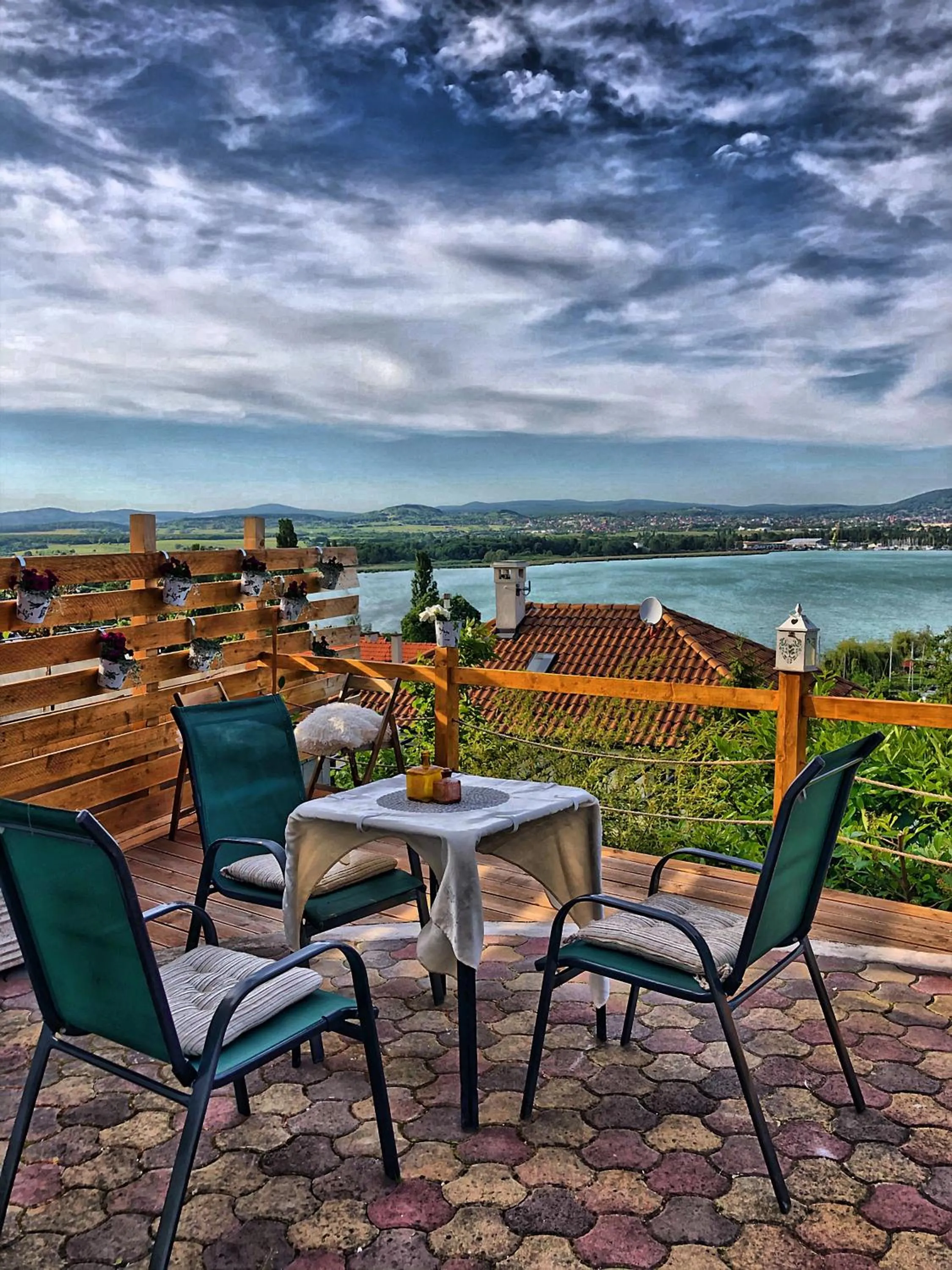 Natural landscape in Villa Borostyán