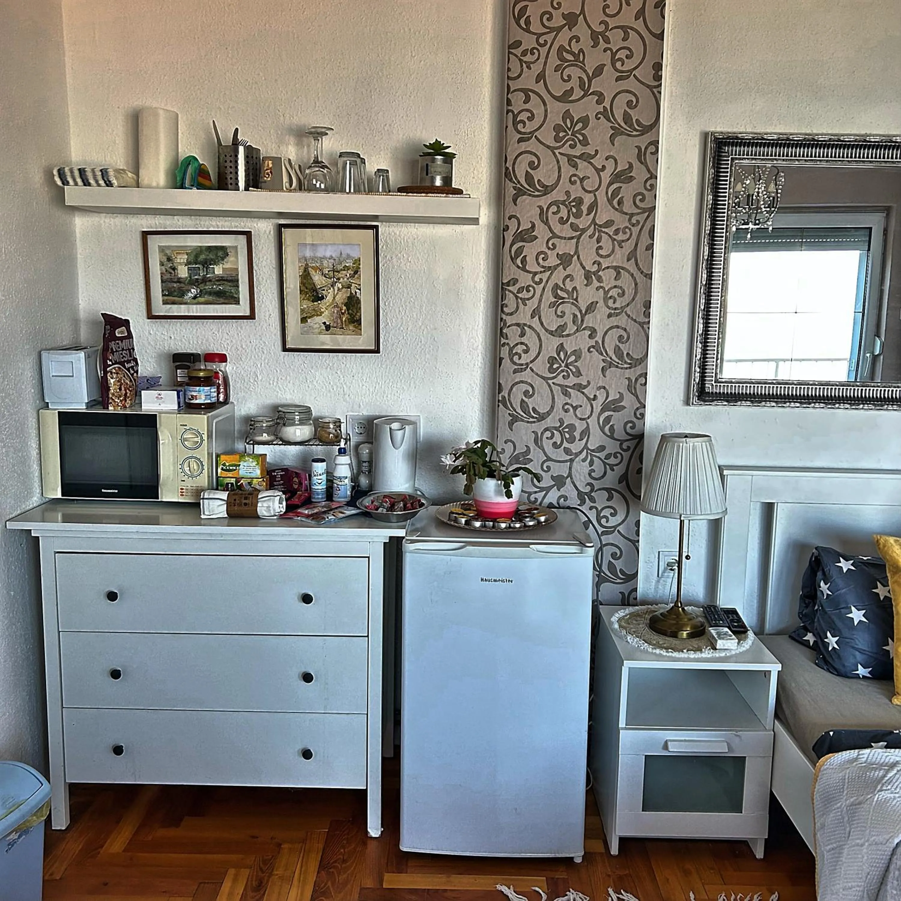 Kitchen or kitchenette in Villa Borostyán