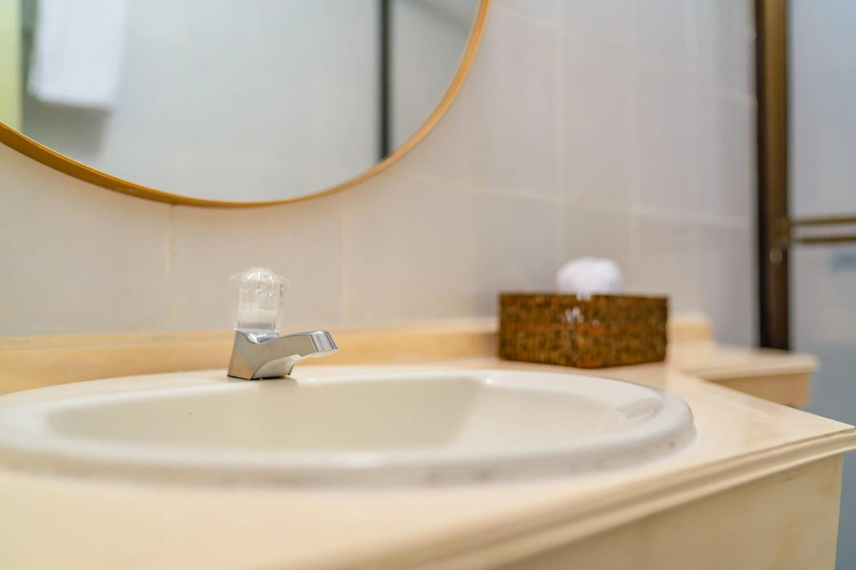 Bathroom in Hotel Cocoliso Island Resort