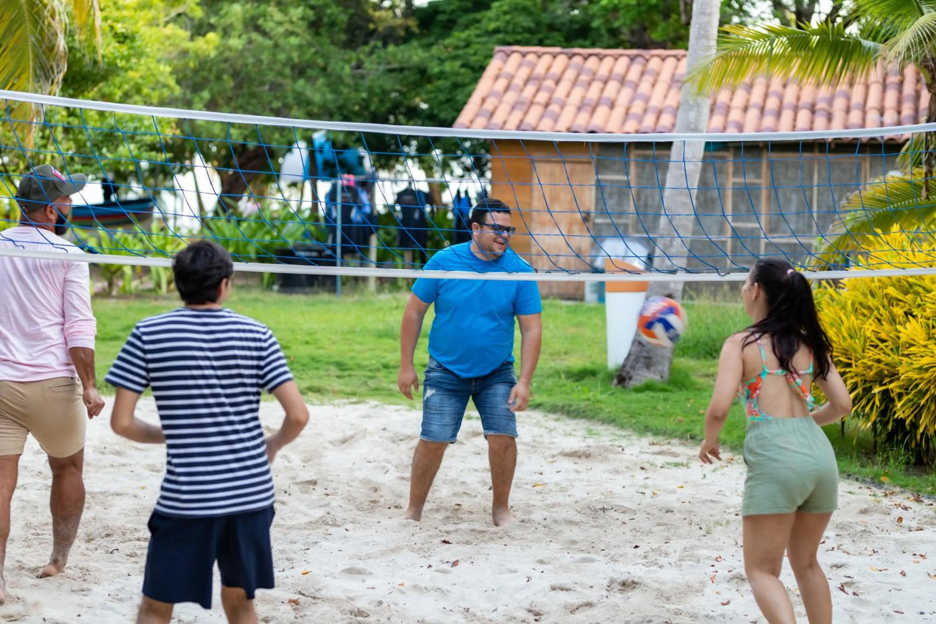 People in Hotel Cocoliso Island Resort