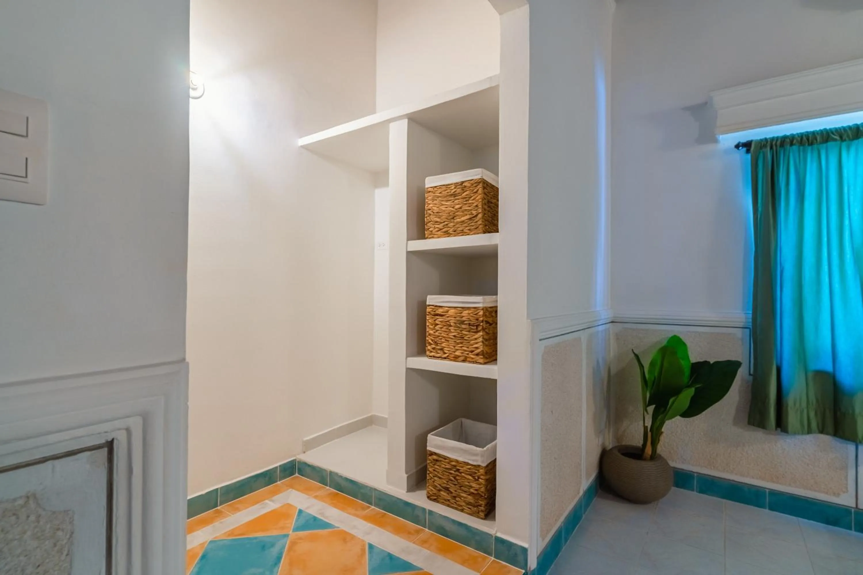 wardrobe in Hotel Cocoliso Island Resort