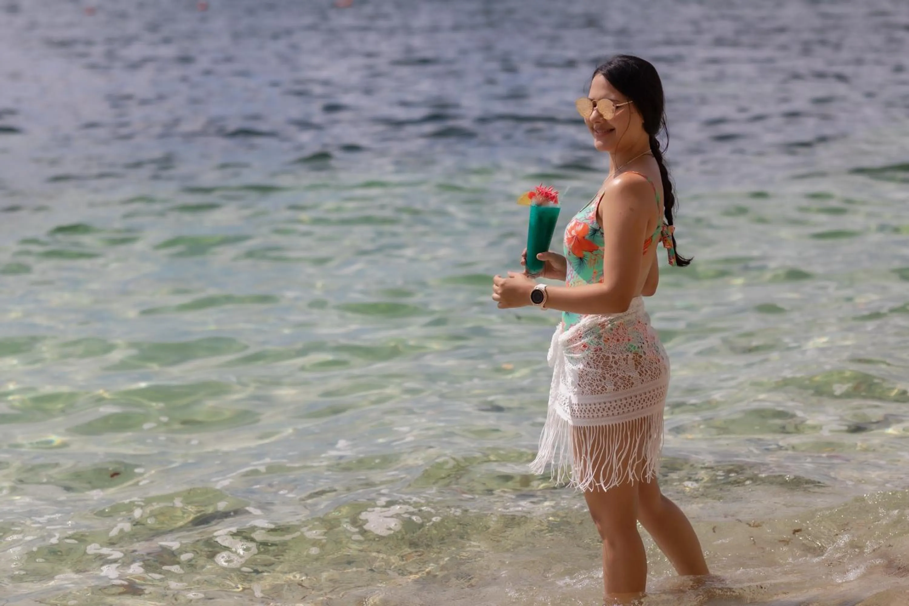 People in Hotel Cocoliso Island Resort