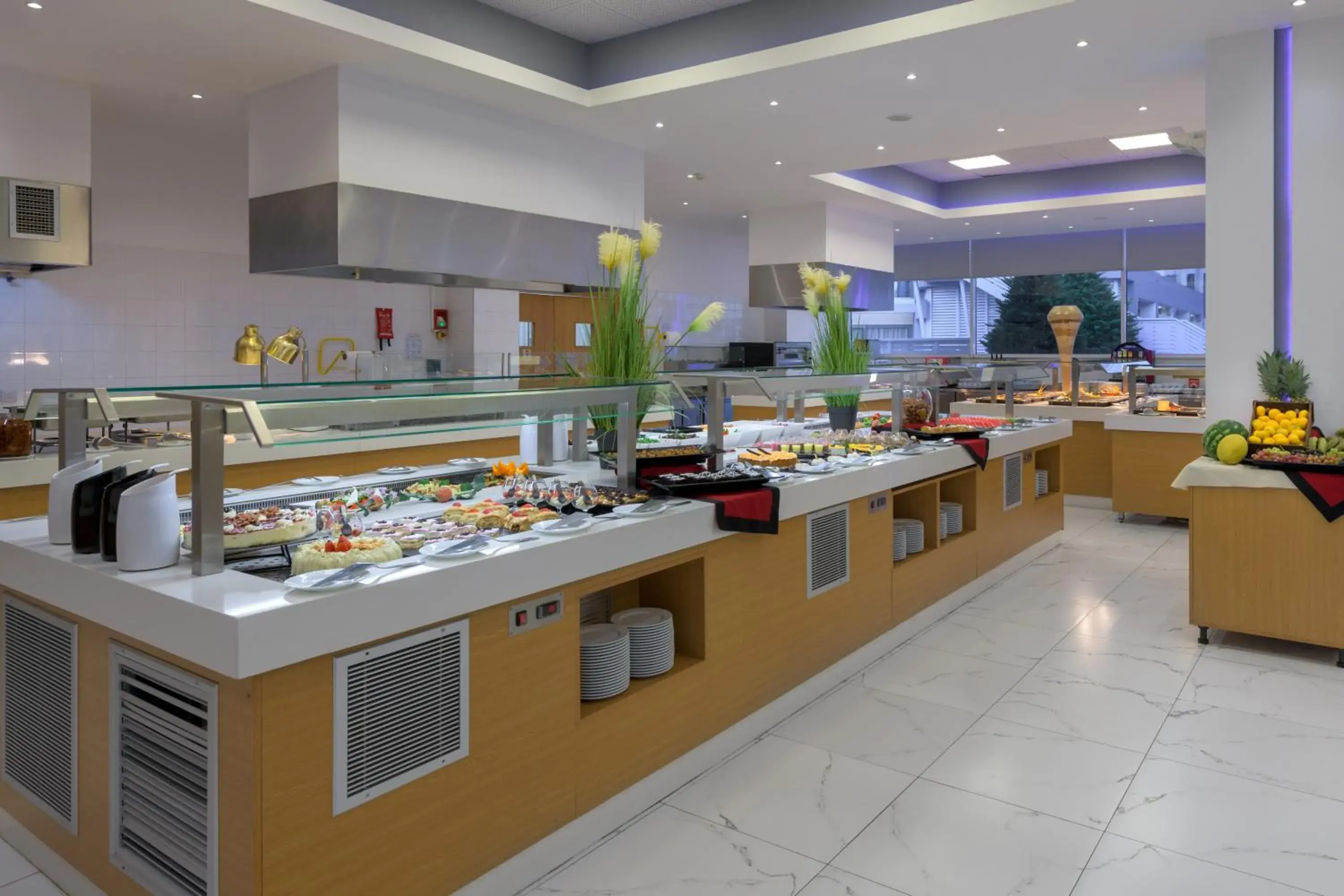 Food and drinks in Oceanis Park Hotel Food and drinks in Oceanis Park Hotel