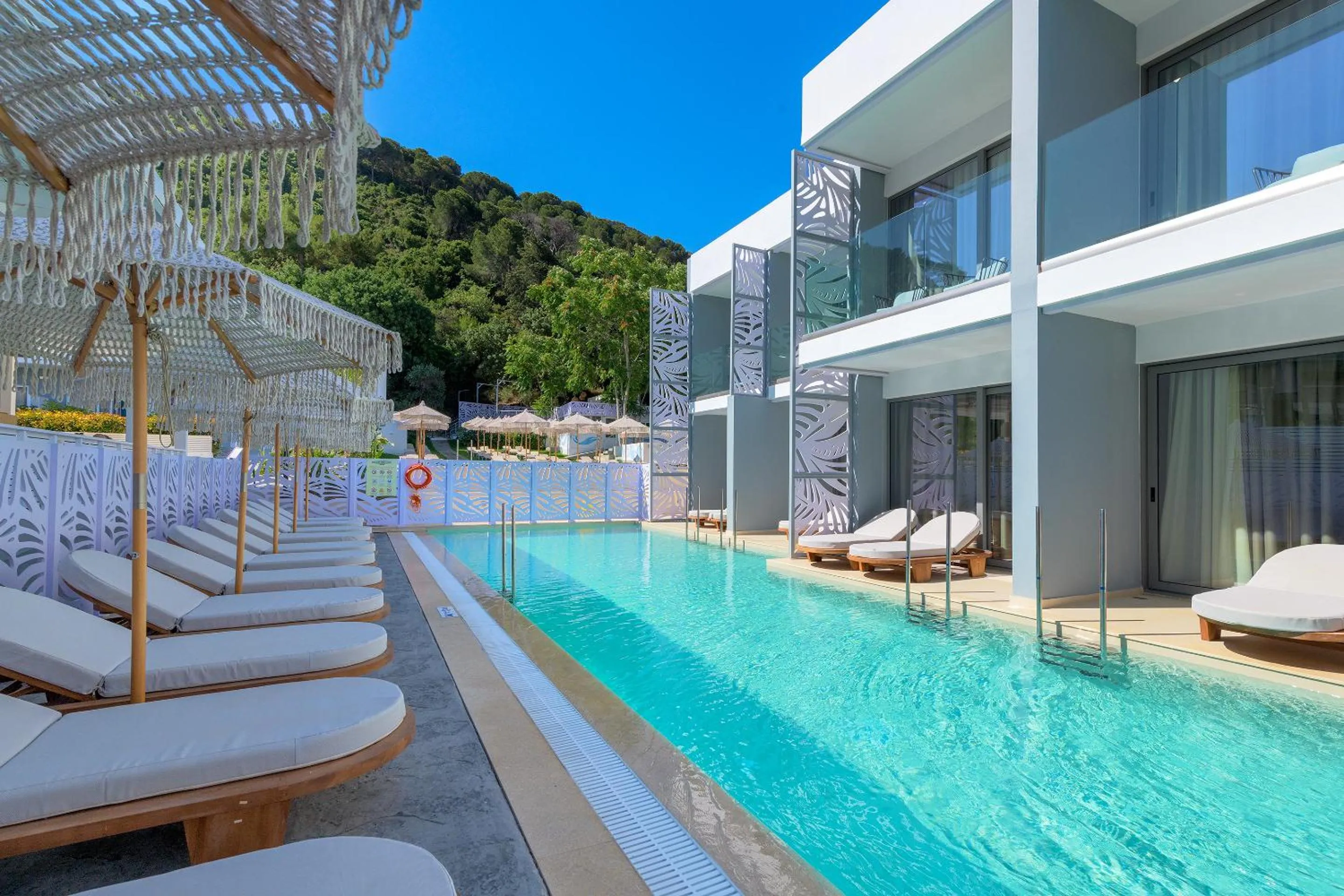 Pool view in Oceanis Park Hotel