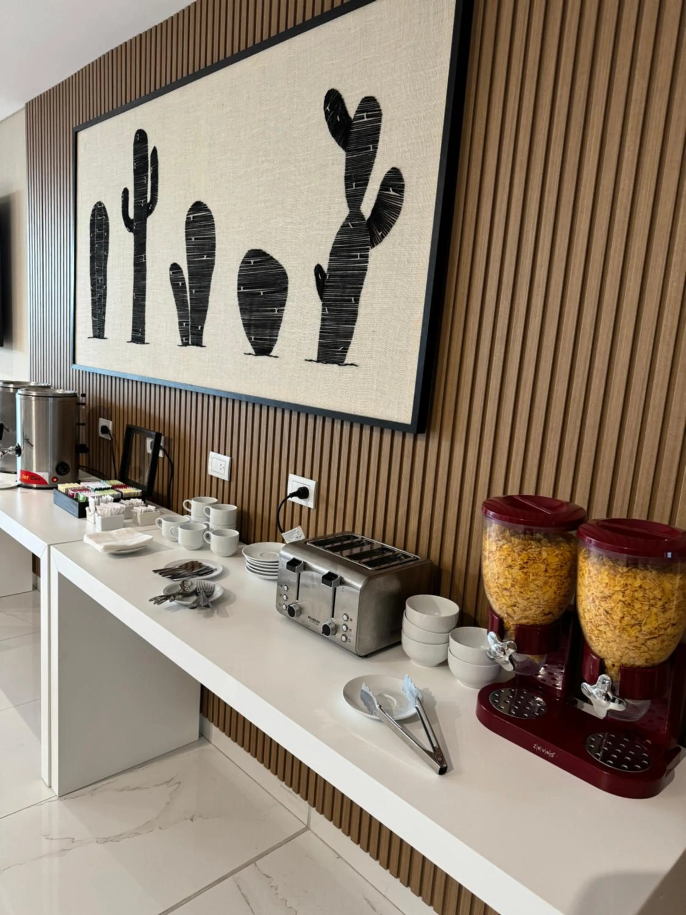 Buffet breakfast in Guemes Hotel & Spa