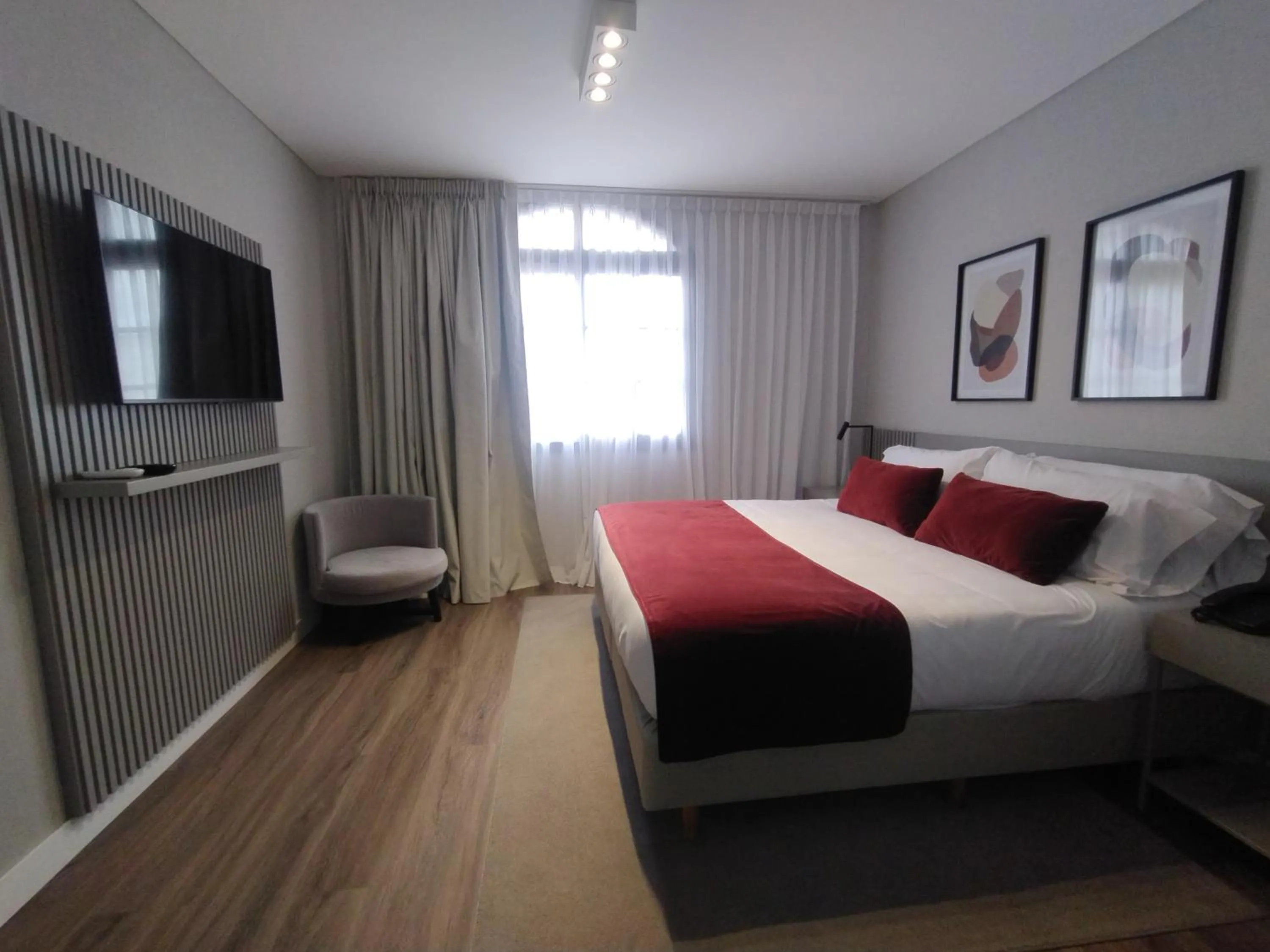 Bed in Guemes Hotel & Spa