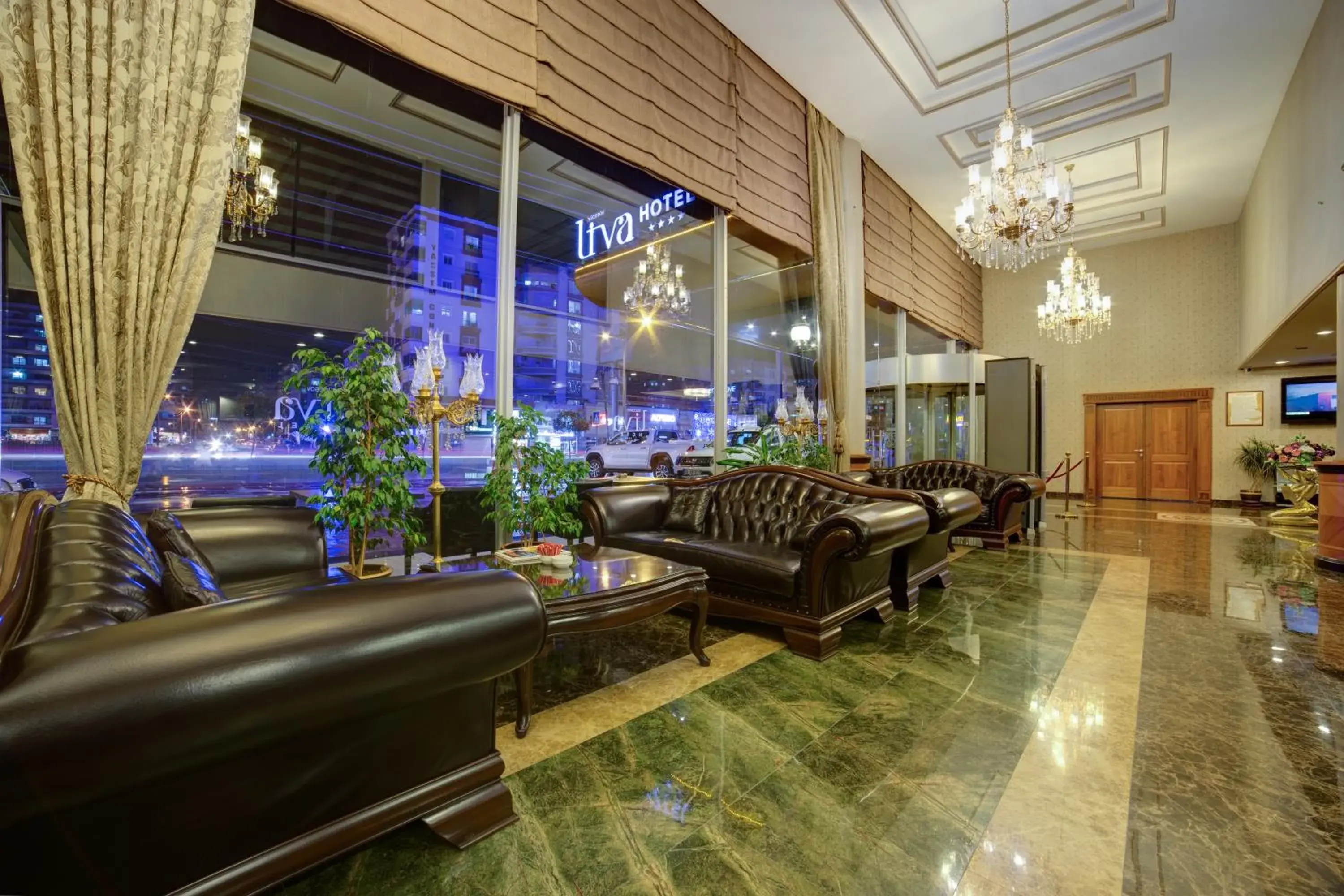 Lobby or reception in Yücesoy Liva Hotel Spa & Convention Center Mersin Lobby or reception in Yücesoy Liva Hotel Spa & Convention Center Mersin