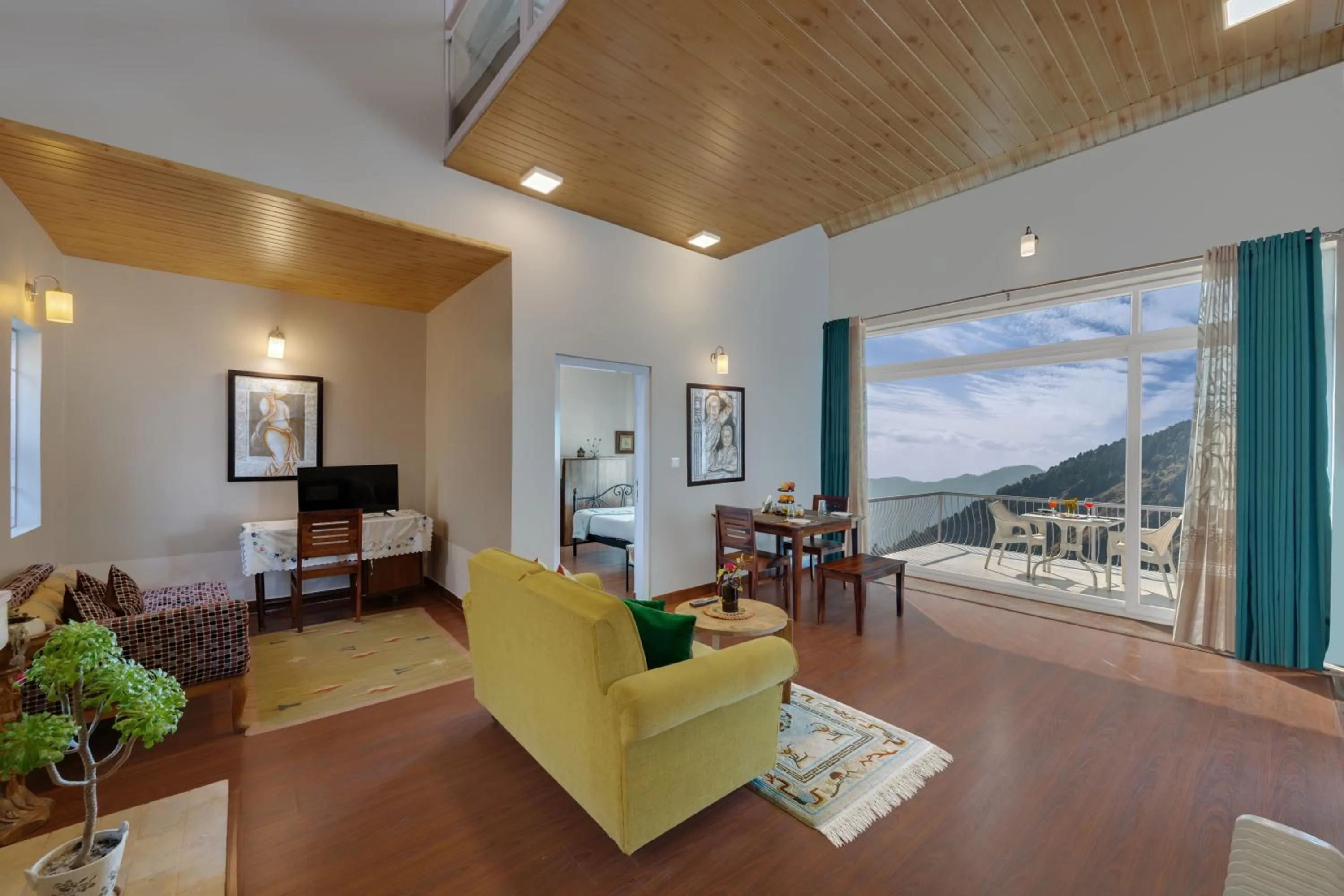 Living room in Larisa Resort, Mussoorie