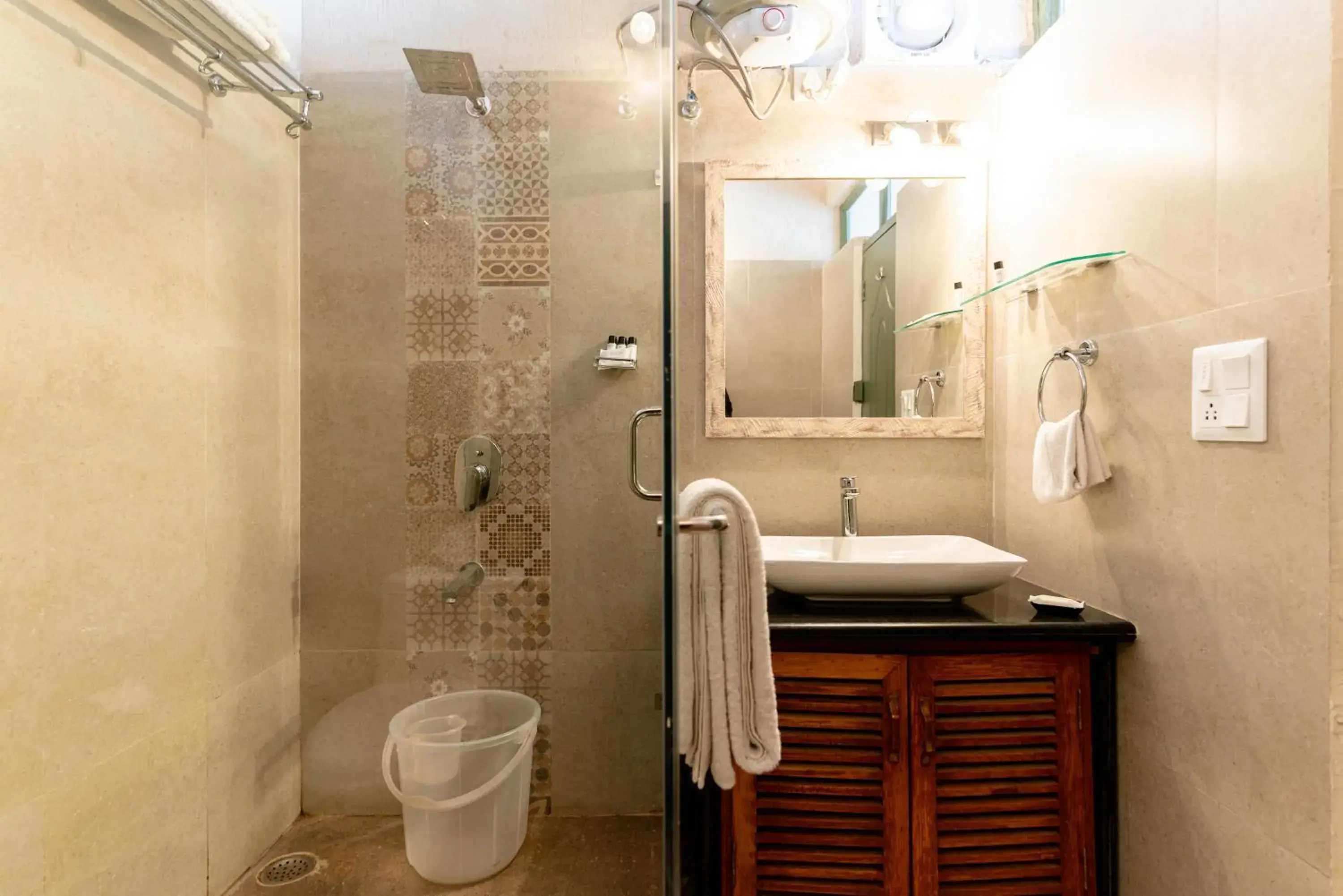 Family Suite - single occupancy in Larisa Resort, Mussoorie Family Suite - single occupancy in Larisa Resort, Mussoorie