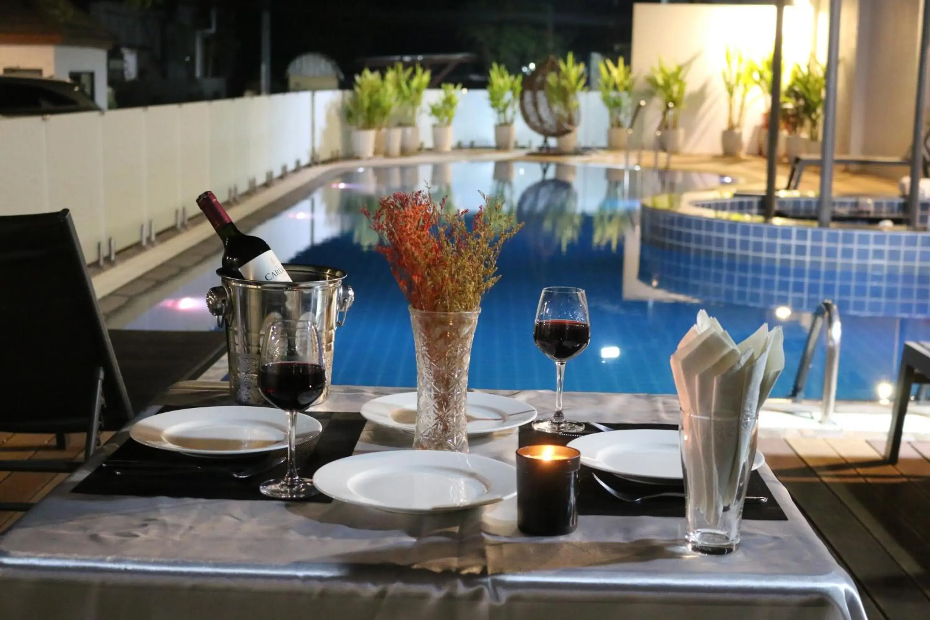 Pool view in Urbanite Hotel Pool view in Urbanite Hotel