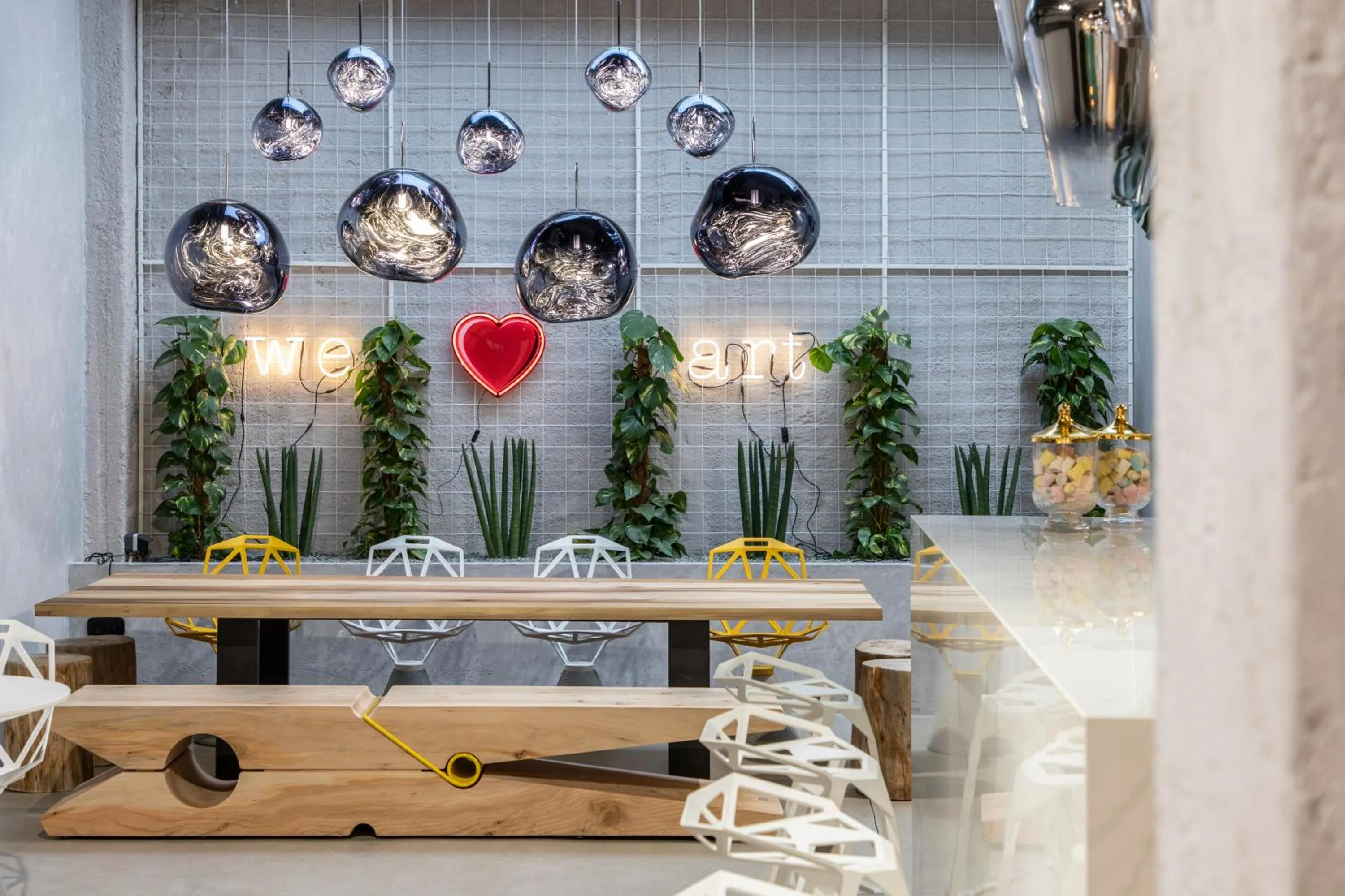 Lounge or bar in 14 Reasons Why Hotel Athens