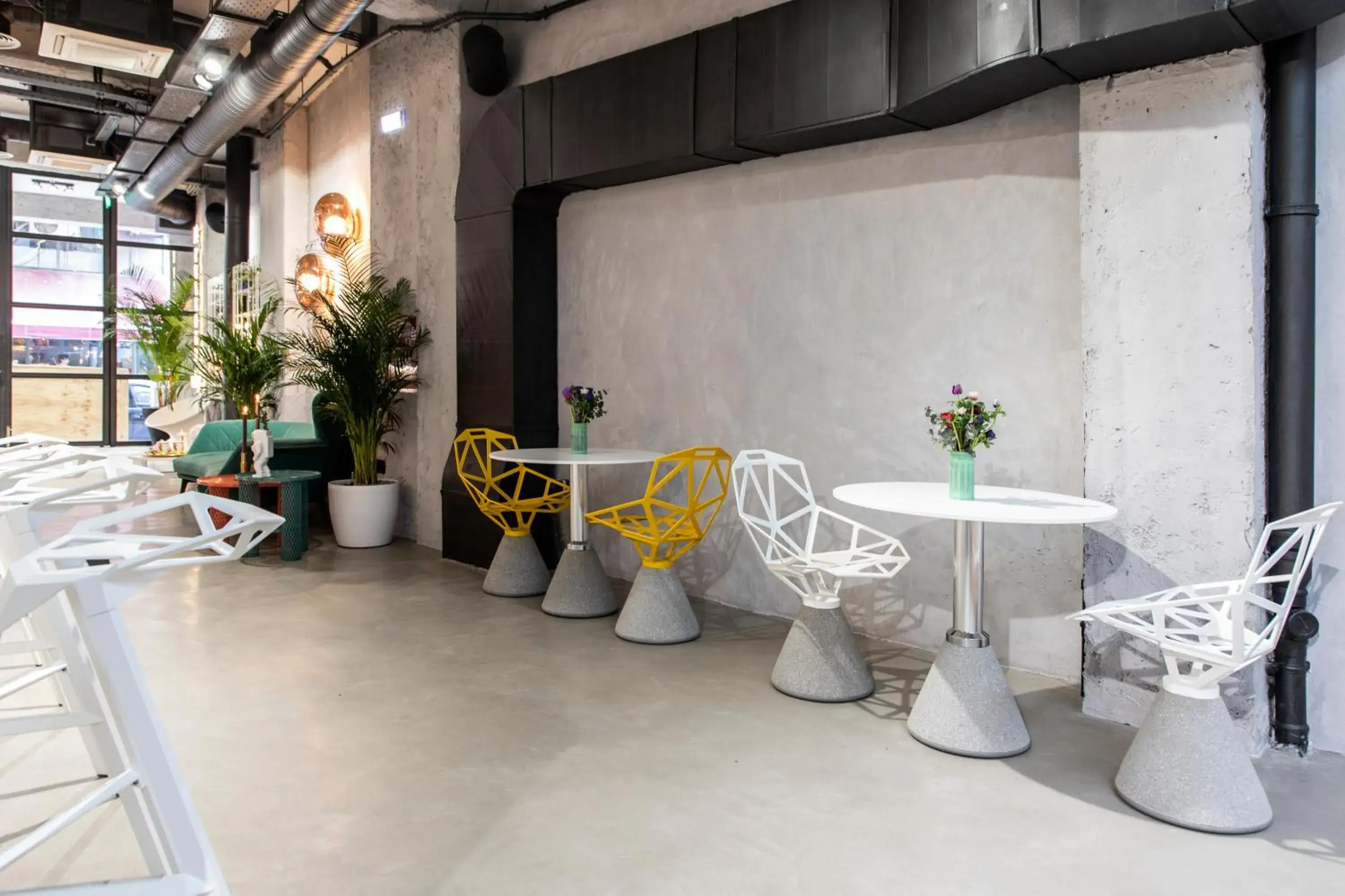 Lounge or bar in 14 Reasons Why Hotel Athens Lounge or bar in 14 Reasons Why Hotel Athens