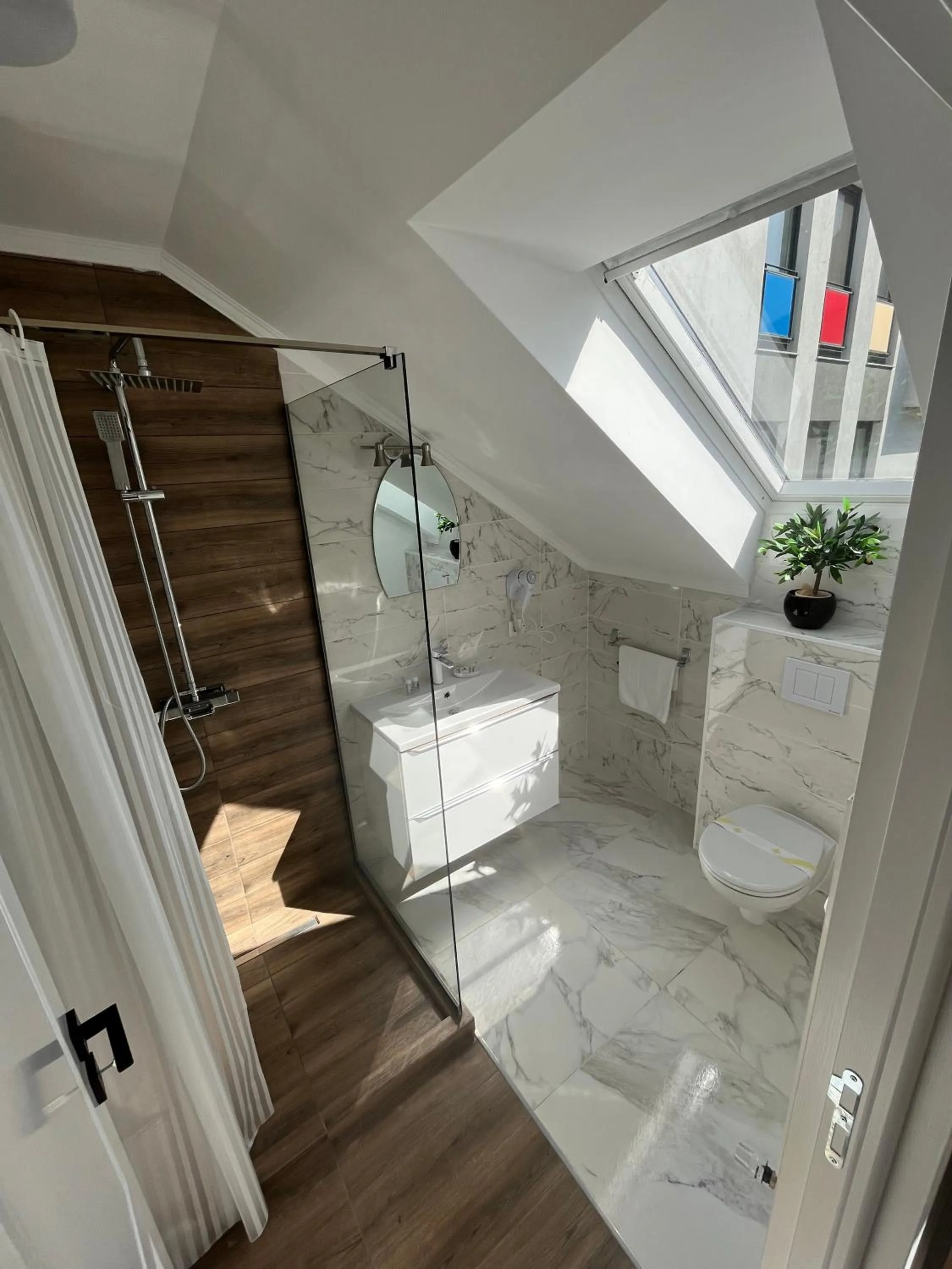 Lira Holiday Apartments