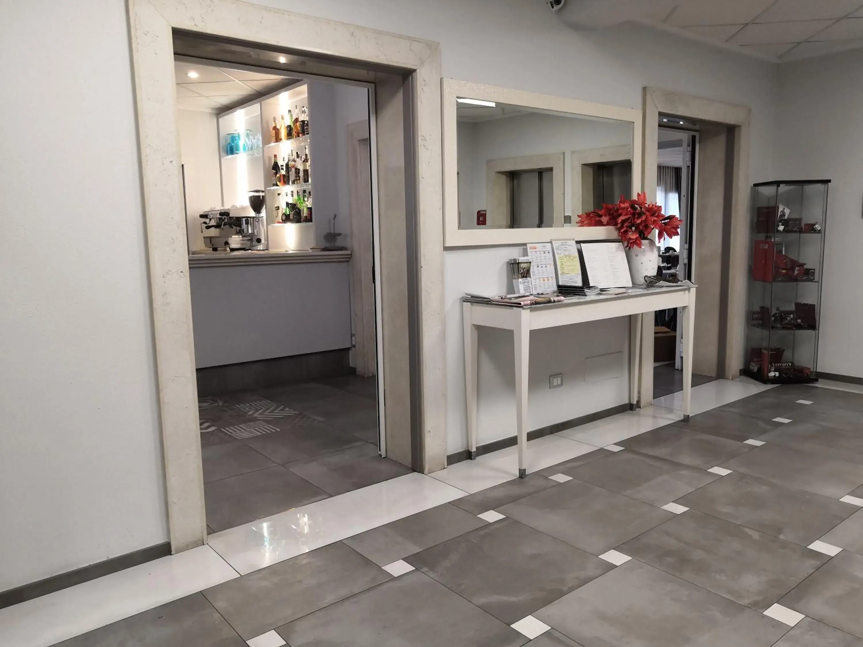 Lobby or reception in Hotel Principe Lobby or reception in Hotel Principe