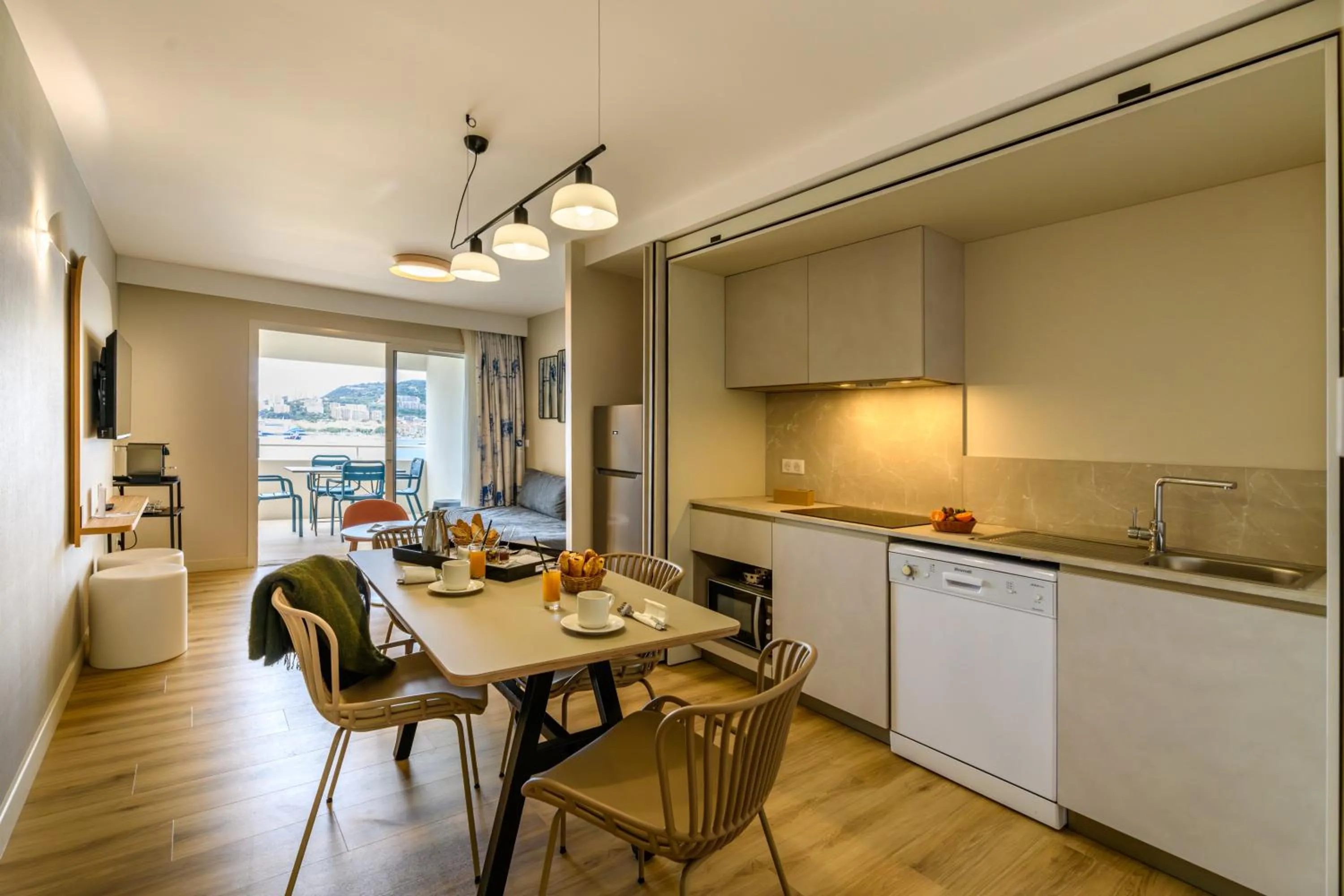 Kitchen or kitchenette in Residence de Tourisme Ajaccio Amirauté