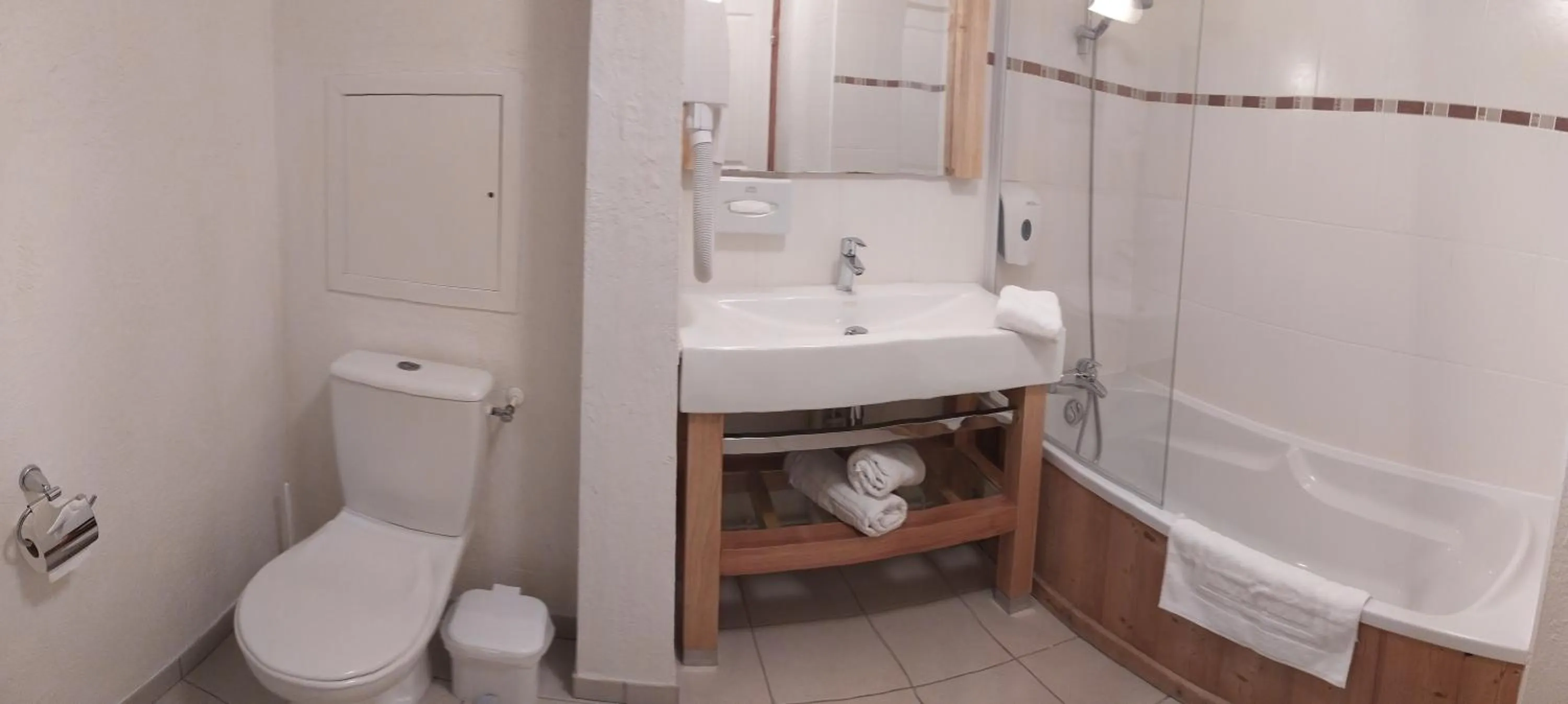 Bathroom in Hôtel Aalborg