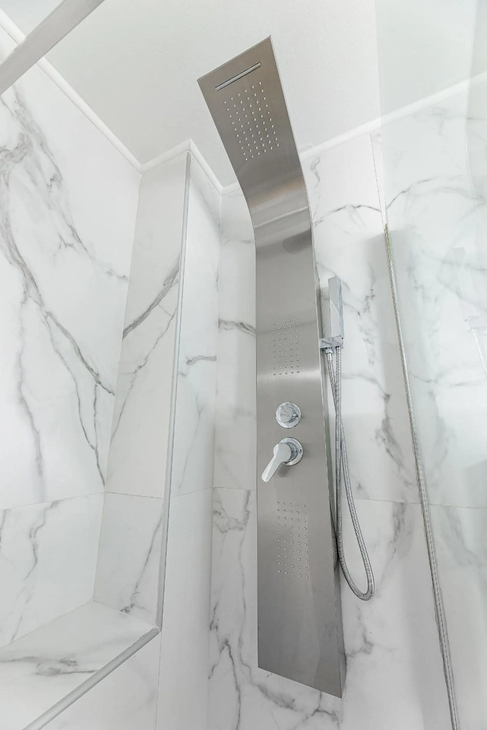 Bathroom in Sun Beach Apartments