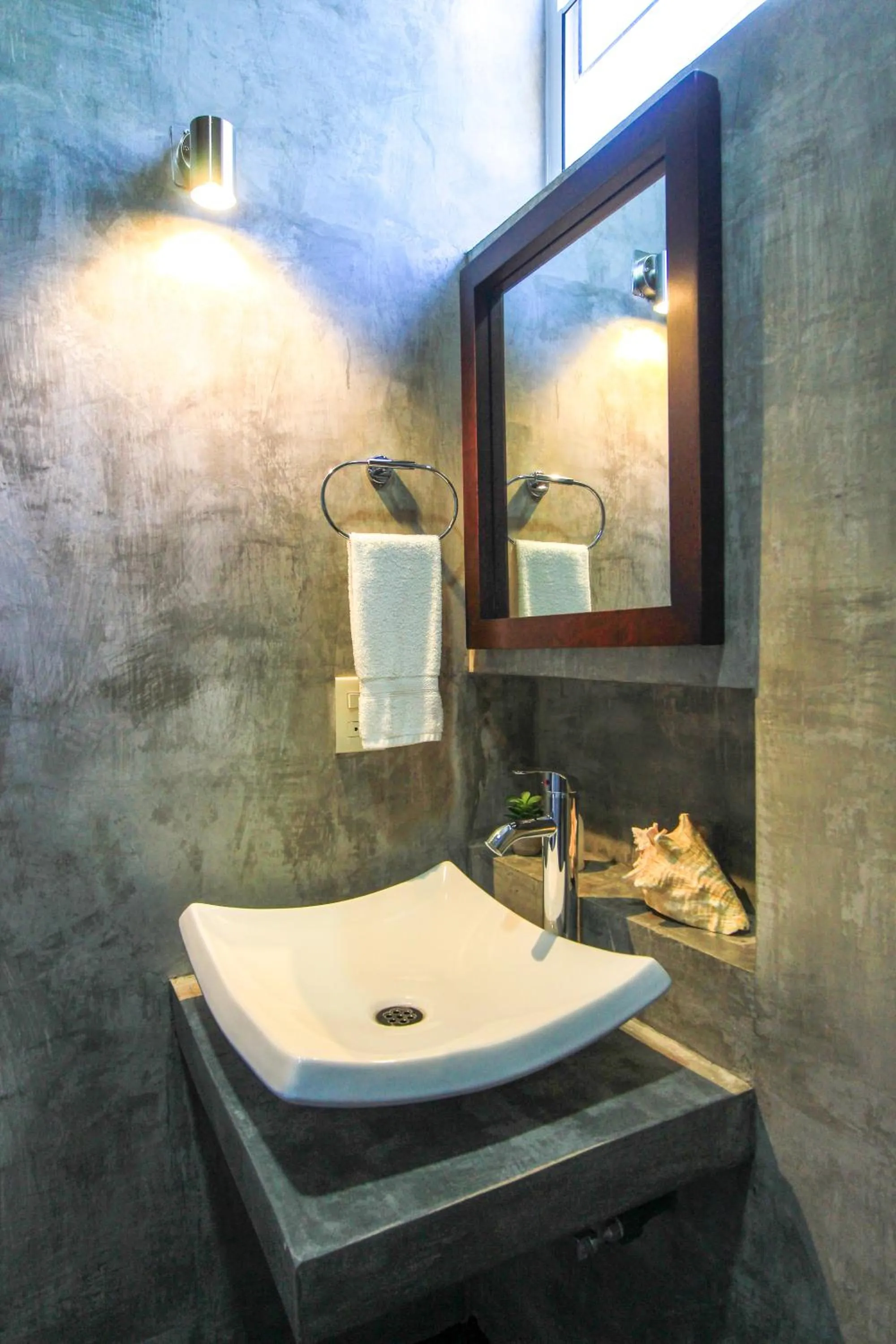 Bathroom in Casa de Olas Boutique Hotel