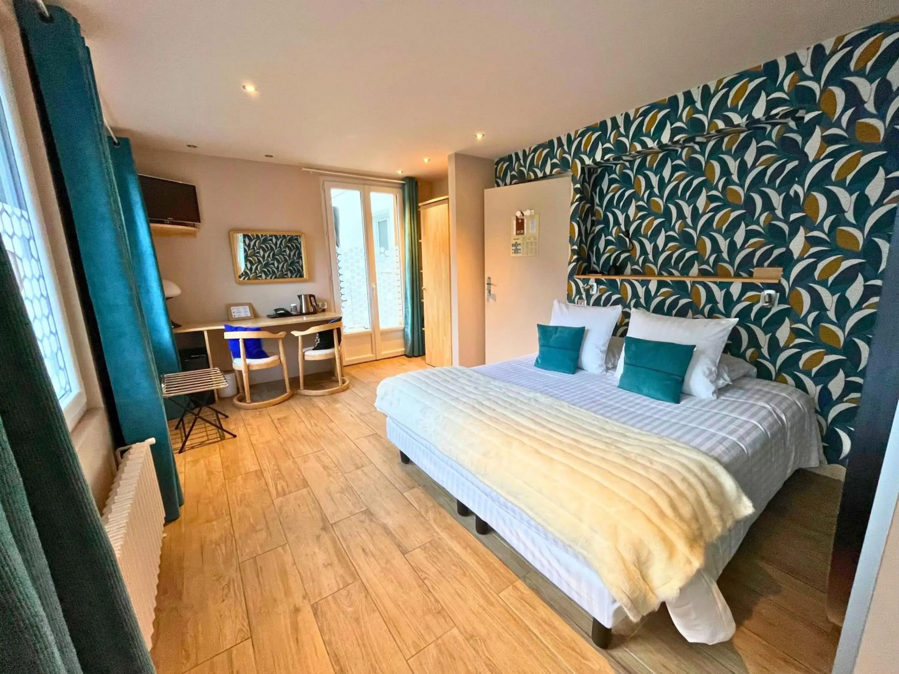 Double Room with Terrace in Hôtel La Rencluse Double Room with Terrace in Hôtel La Rencluse