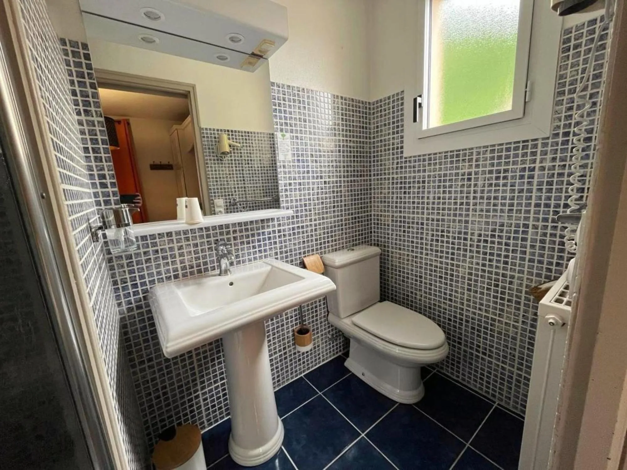 Bathroom in Hôtel La Rencluse