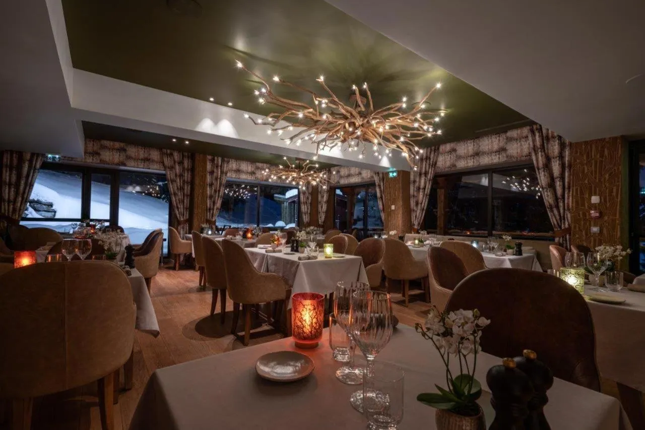 Restaurant/places to eat in Hôtel La Sivolière