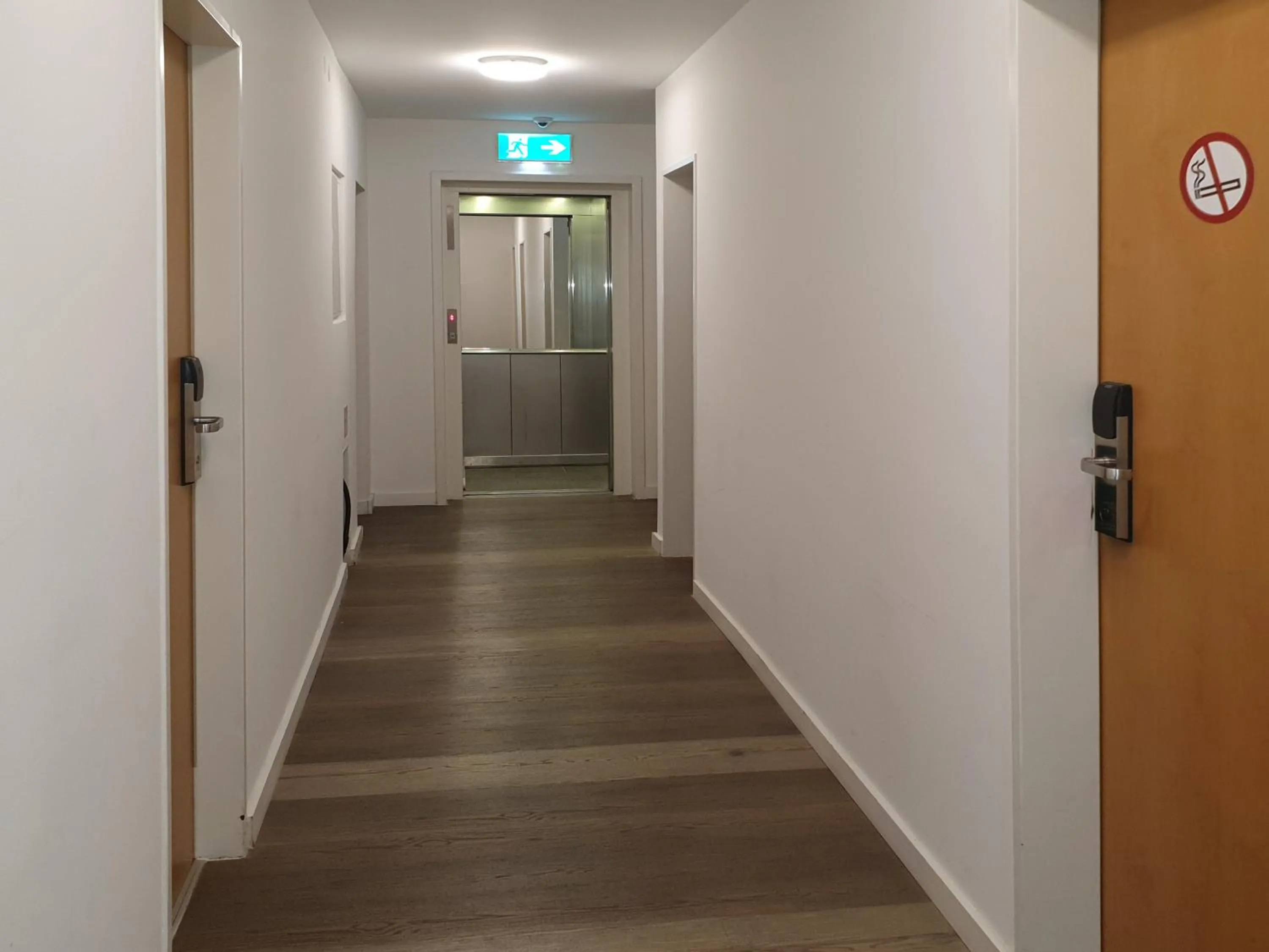 elevator in Rheinmetropole Hotel