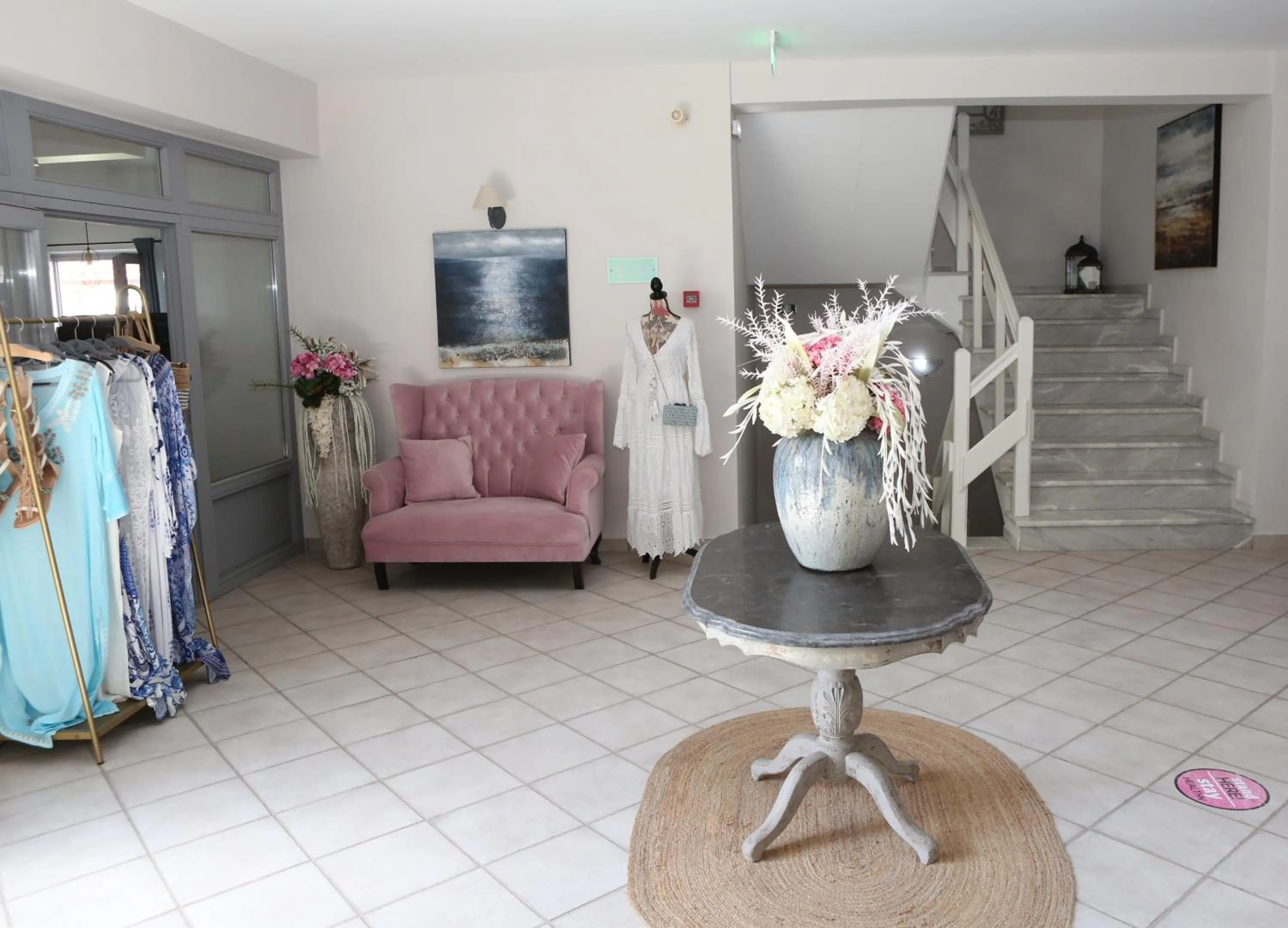 Seating area in Caretta - Caretta Hotel