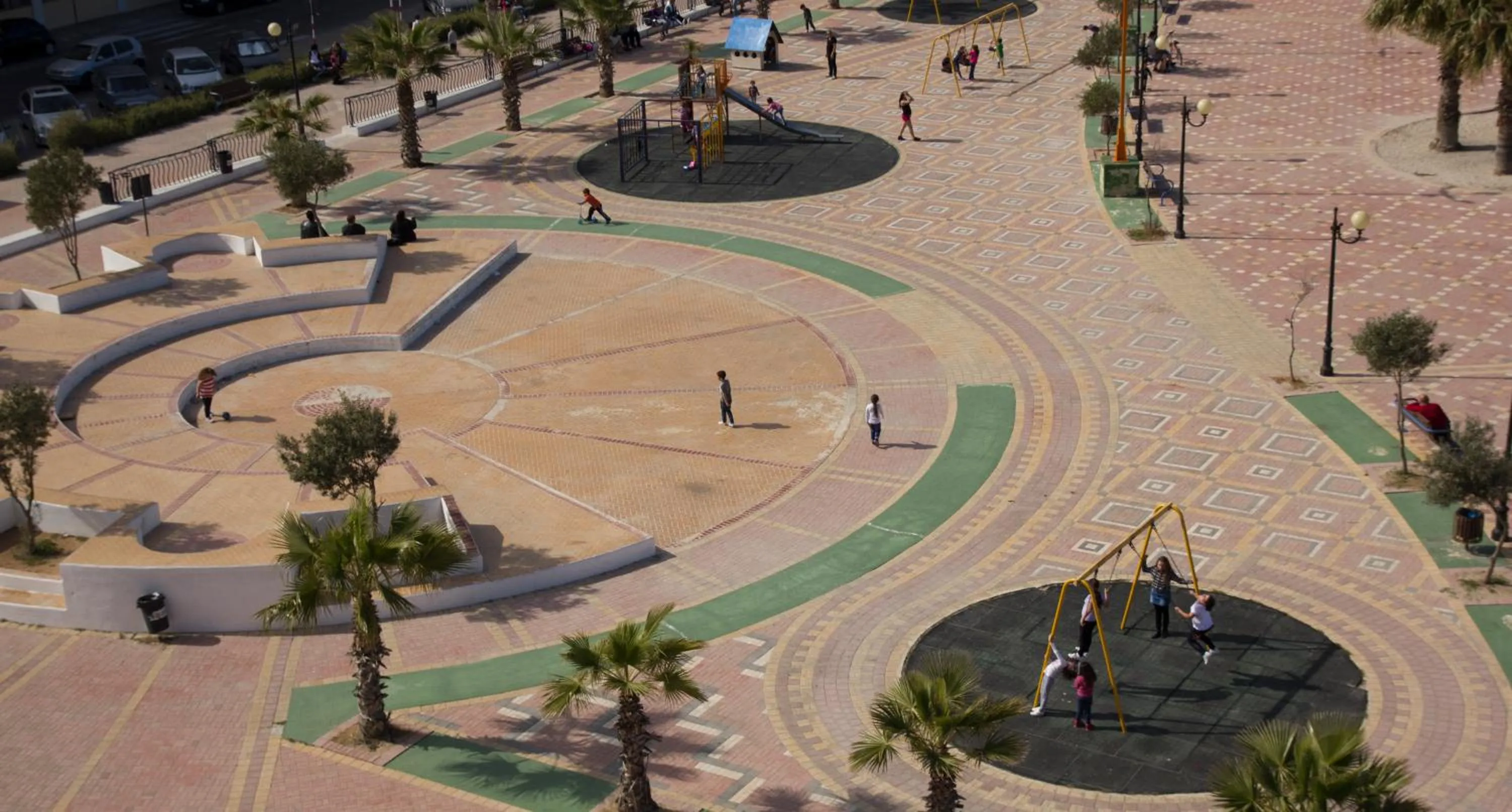 Area and facilities in Water's Edge Hotel