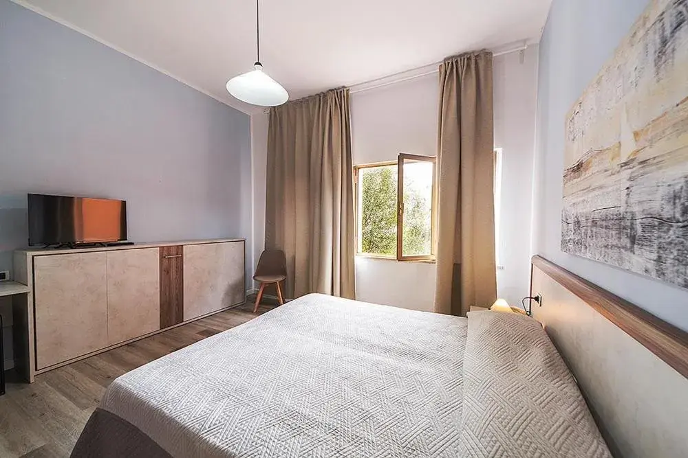 Triple Room in Hotel Belmare Triple Room in Hotel Belmare