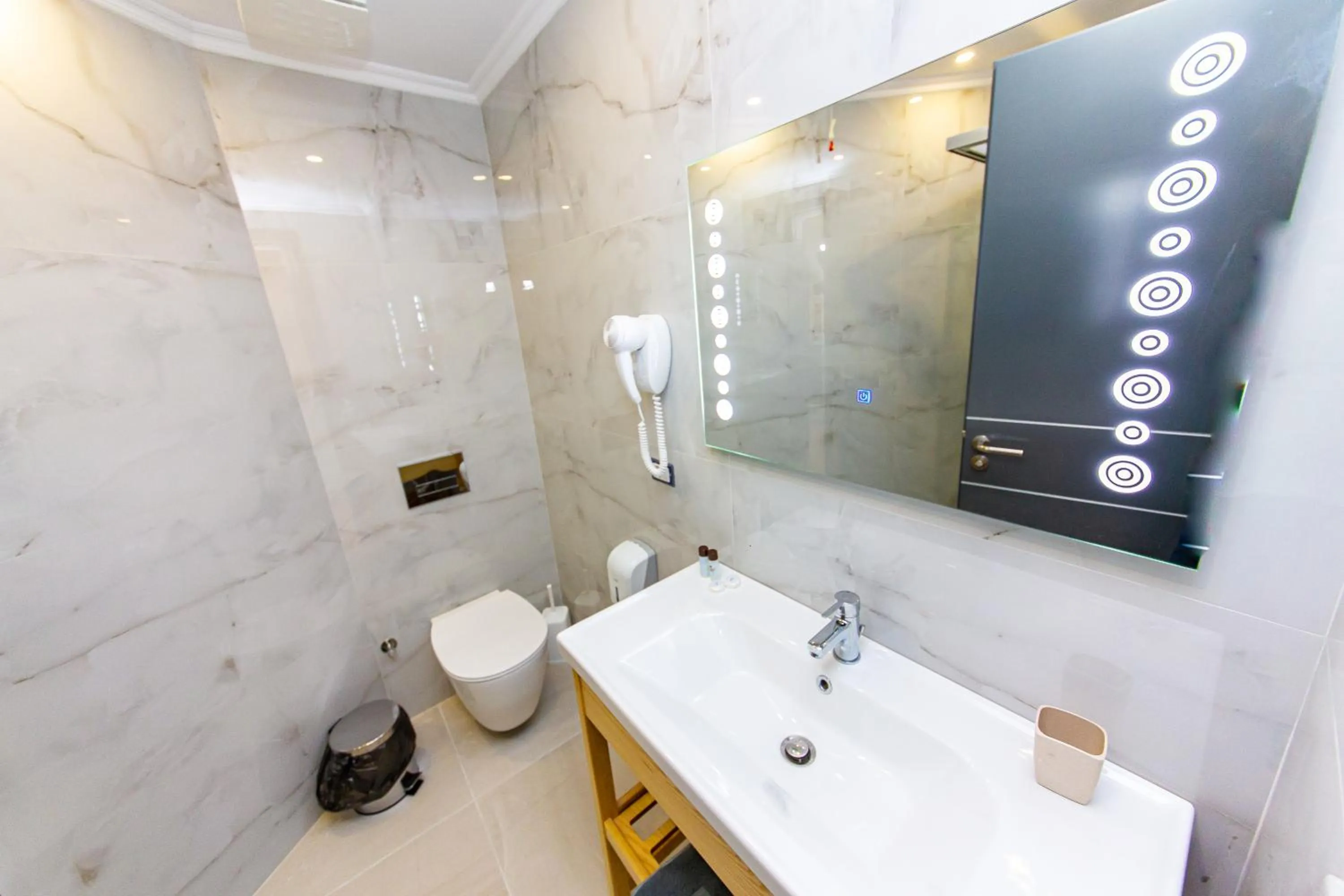 Shower in Delight Hotel