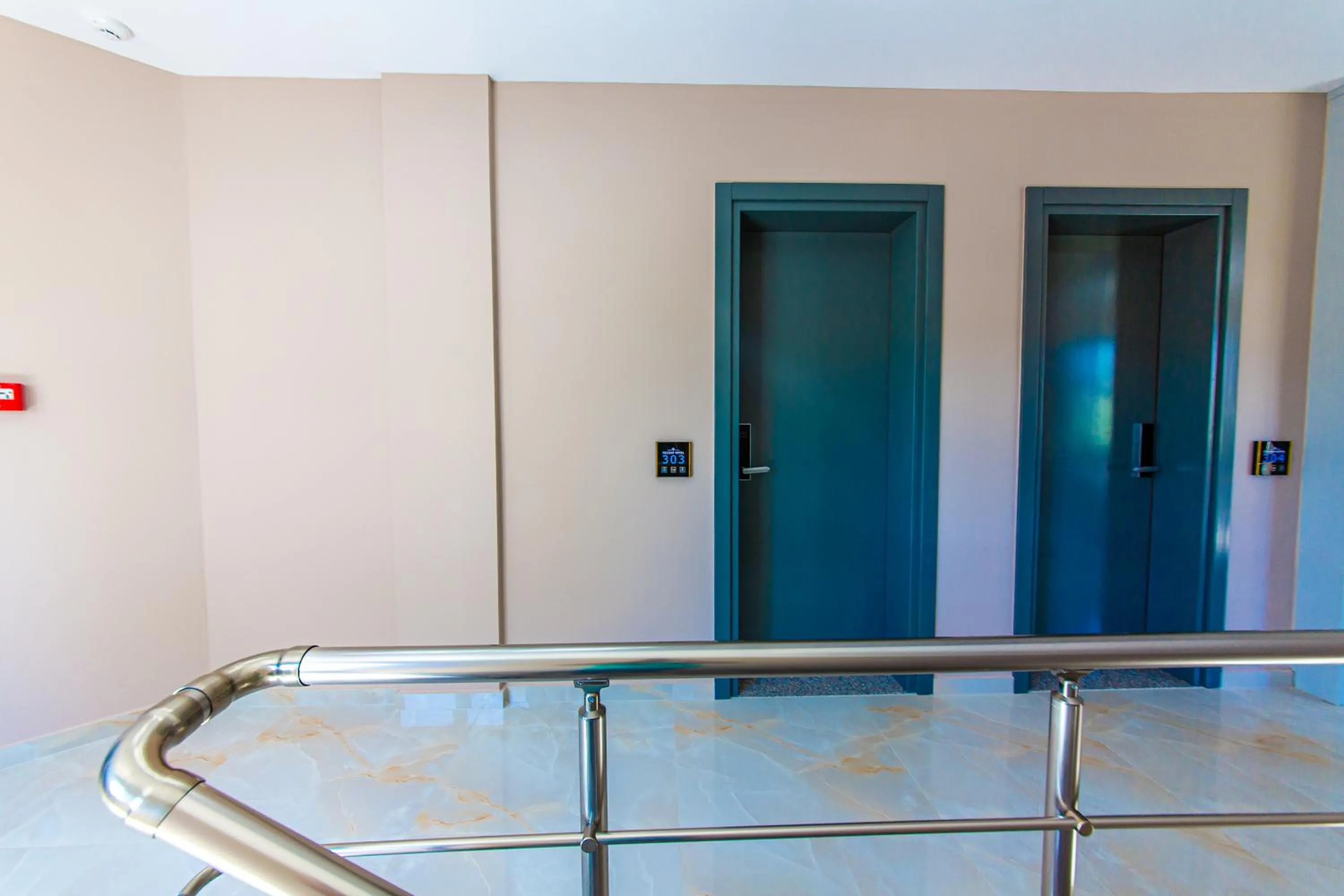 Area and facilities in Delight Hotel