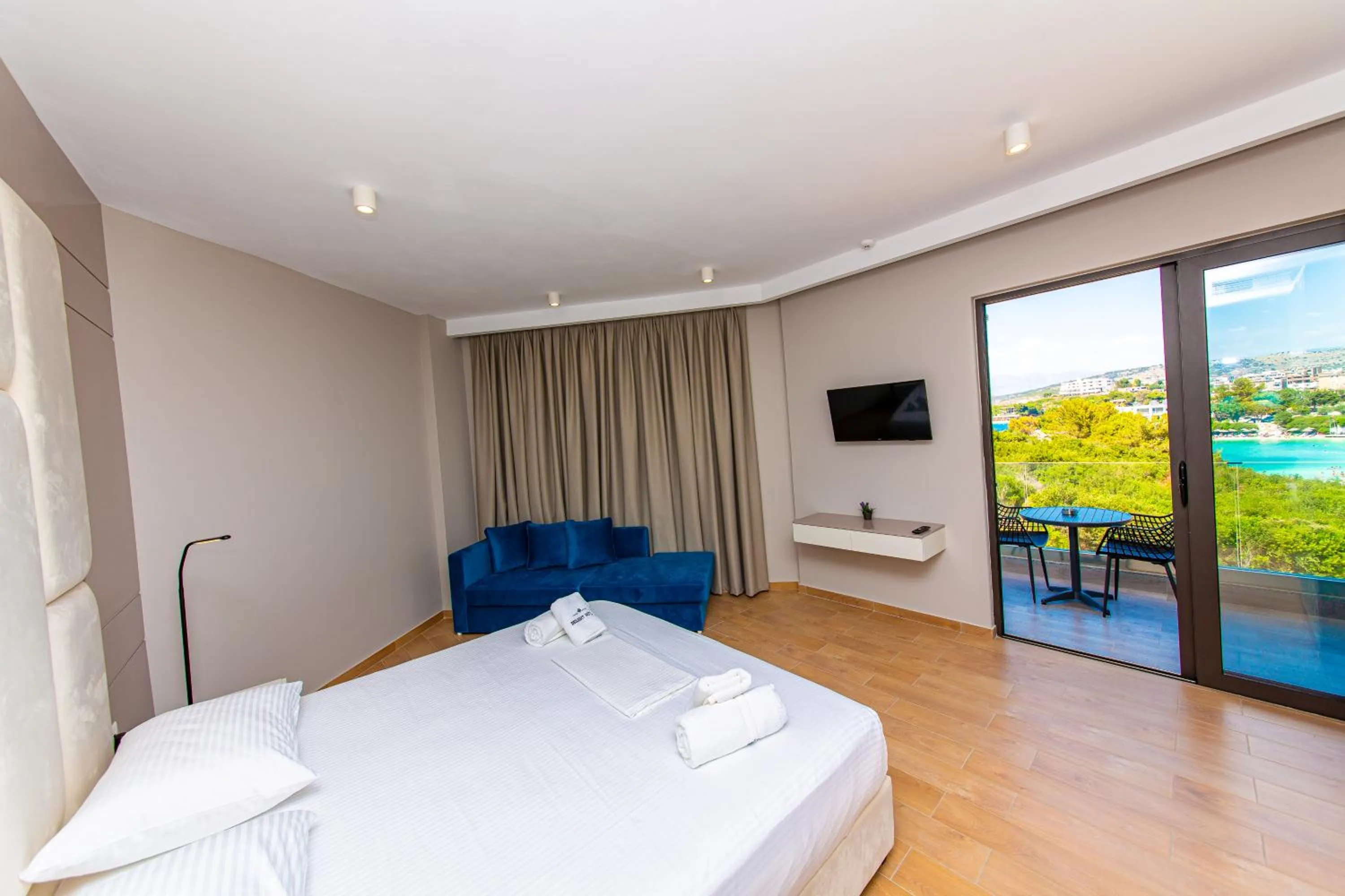 Bed in Delight Hotel