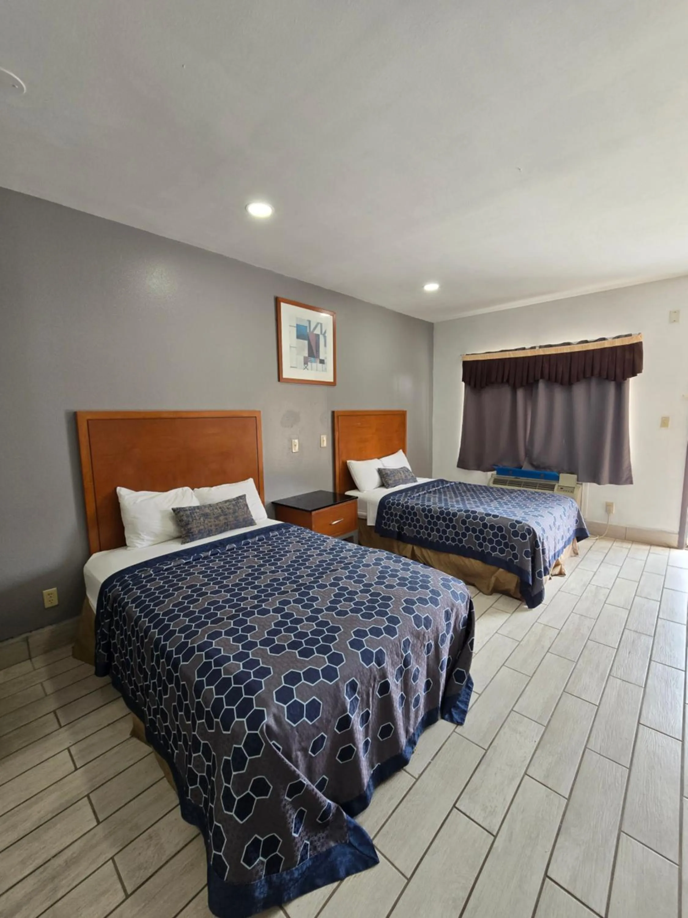 Bed in Executive Inn Laguna Vista