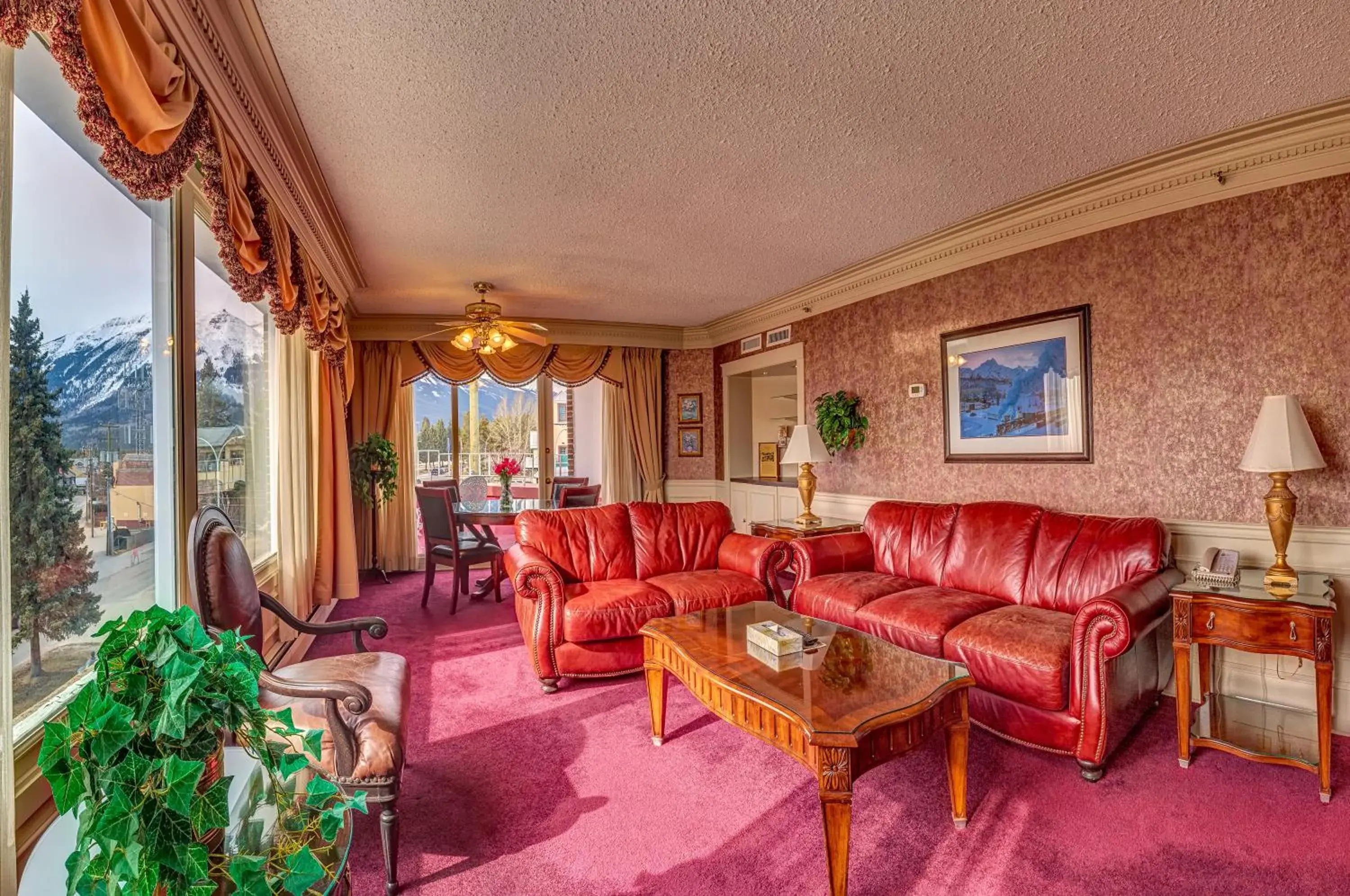 Living room in Athabasca Hotel Living room in Athabasca Hotel