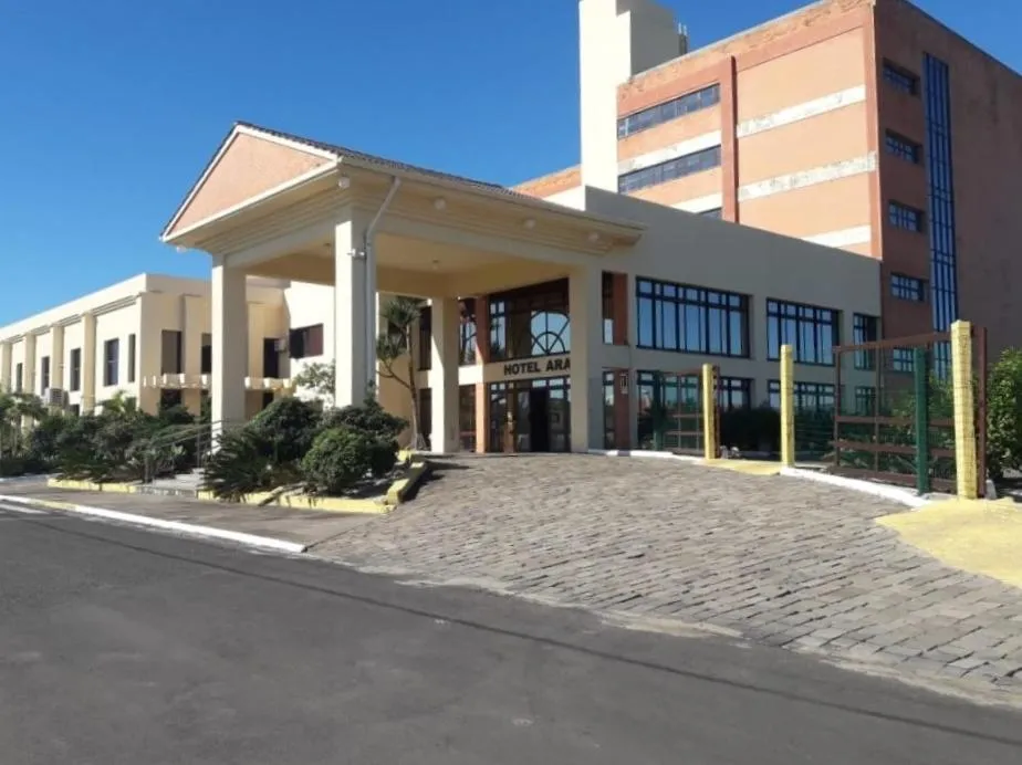 Facade/entrance in Hotel Araçá