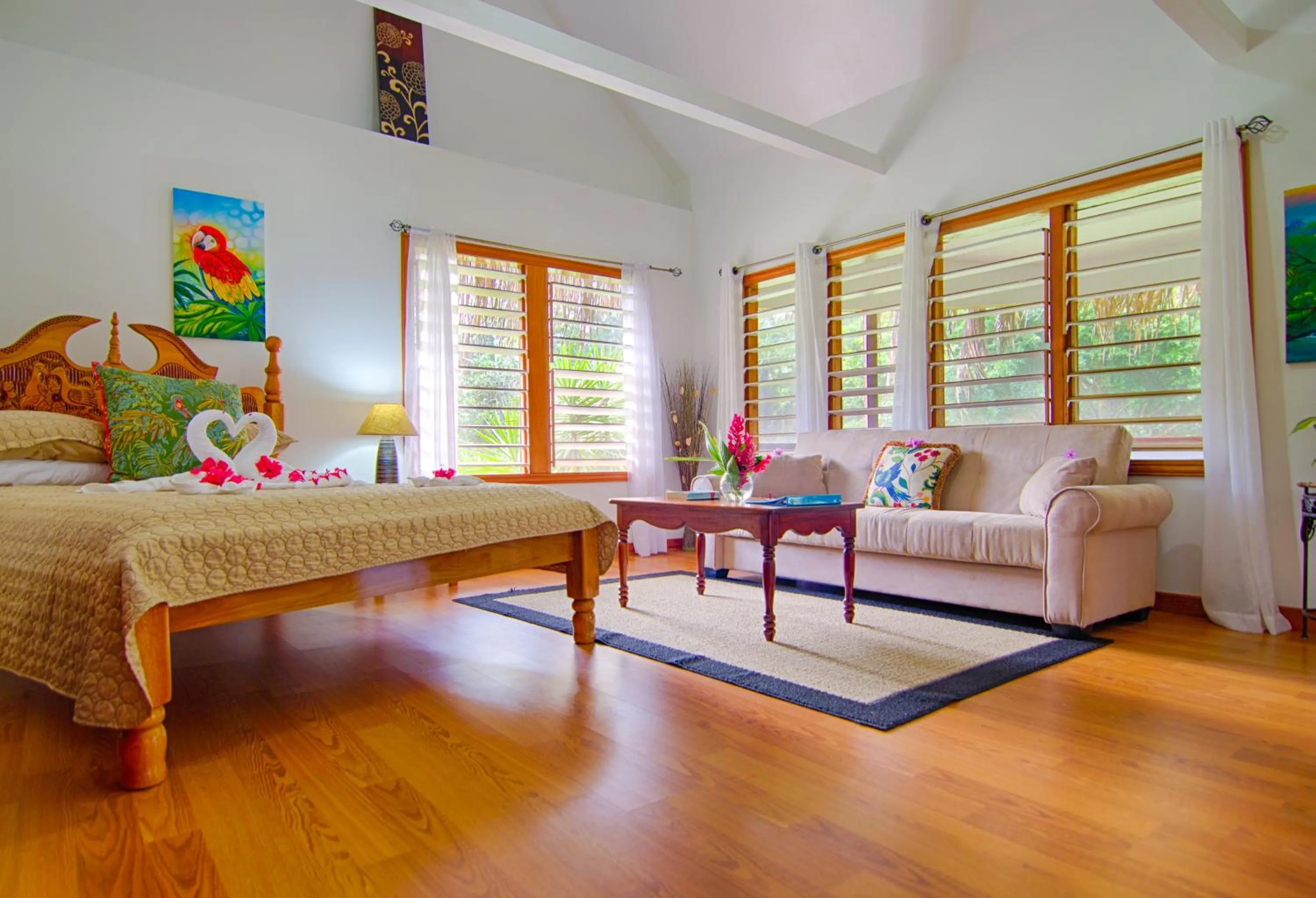 Photo of the whole room, Bed in Bocawina Rainforest Resort