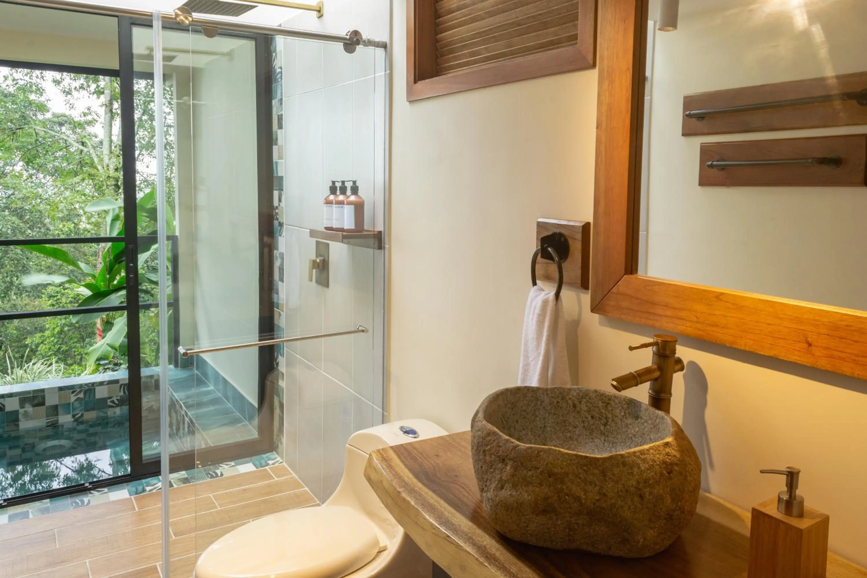 Shower in El Edén Country hotel y Club Residencial