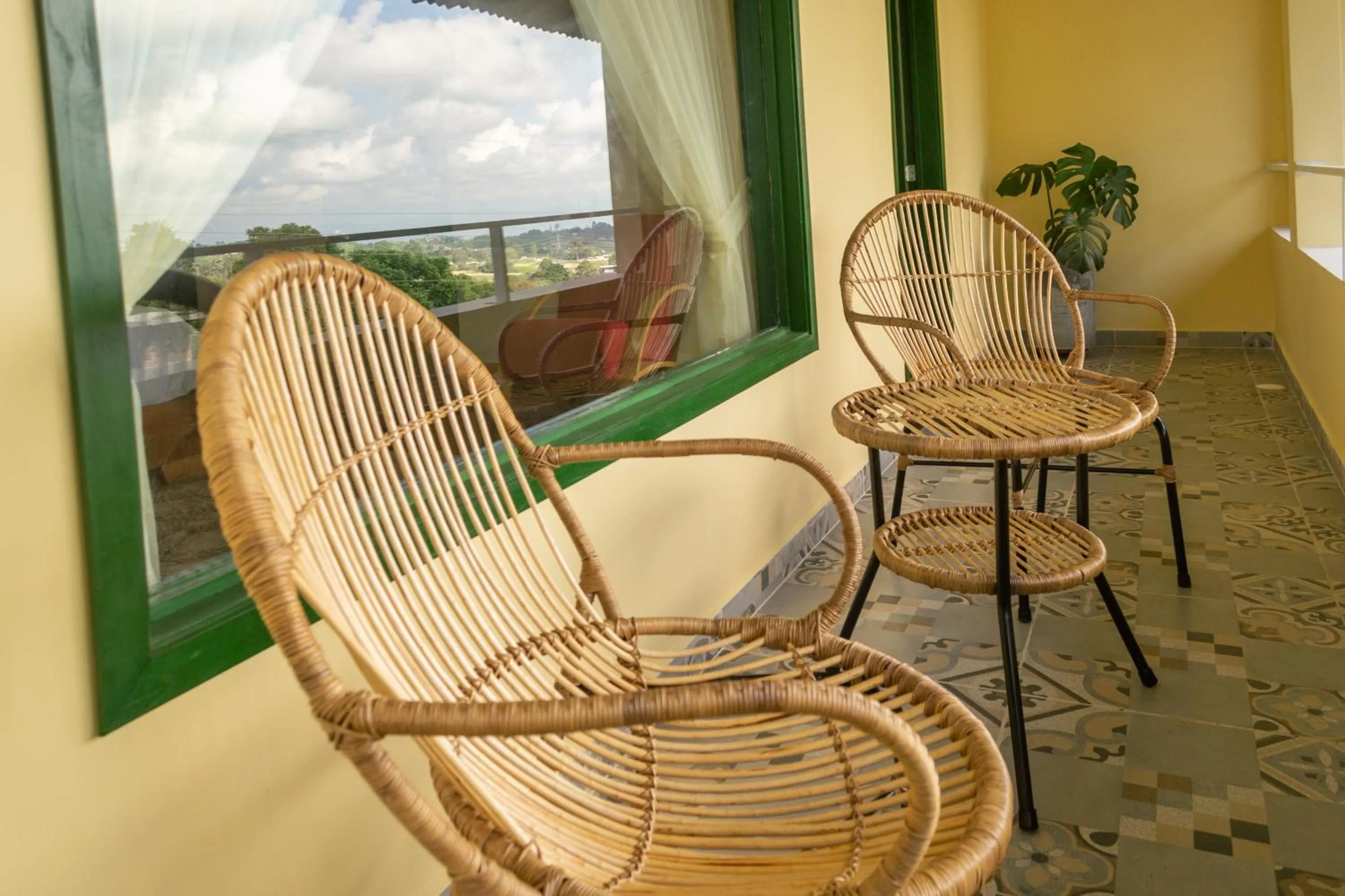 Balcony/Terrace in El Edén Country hotel y Club Residencial