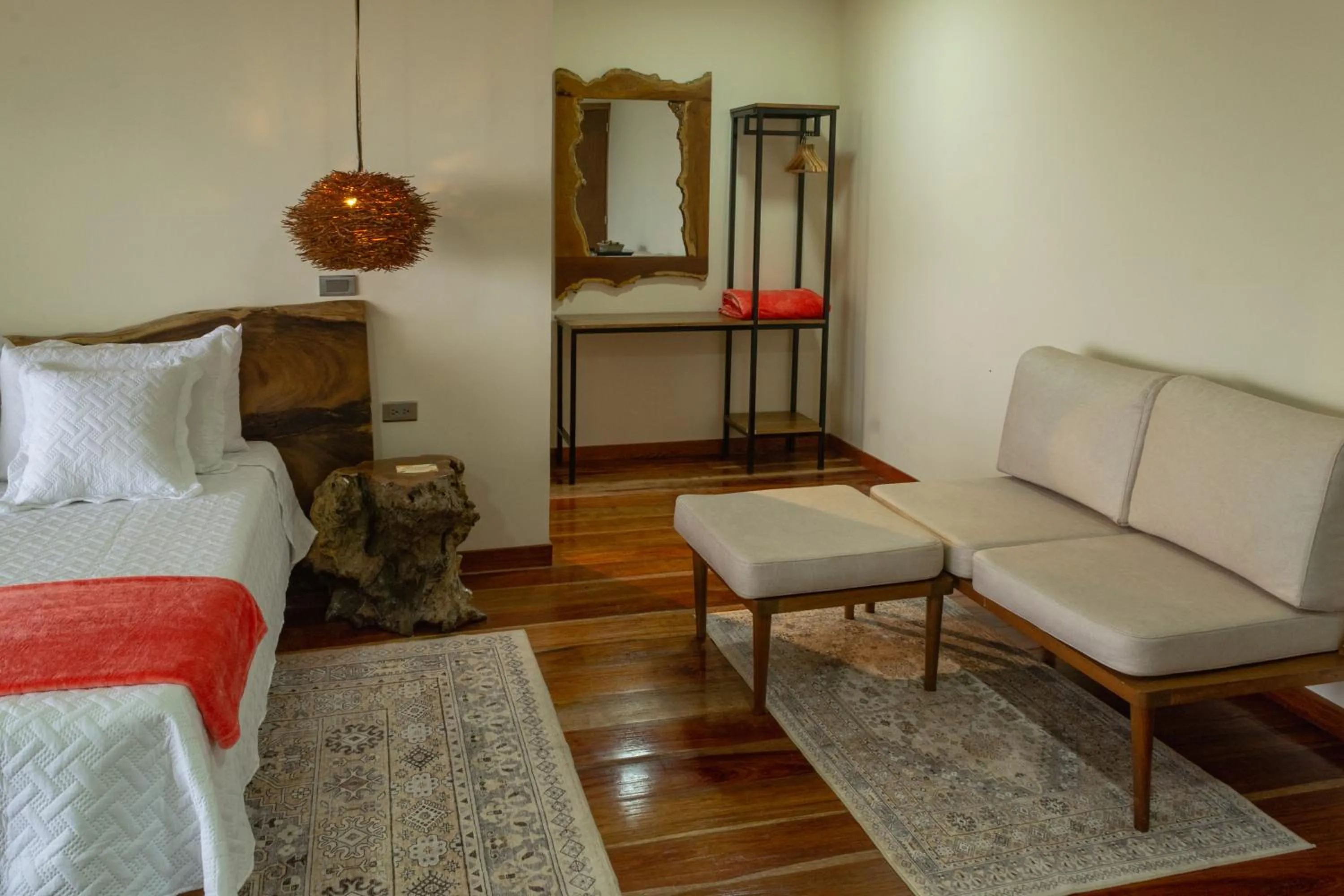 Bed in El Edén Country hotel y Club Residencial